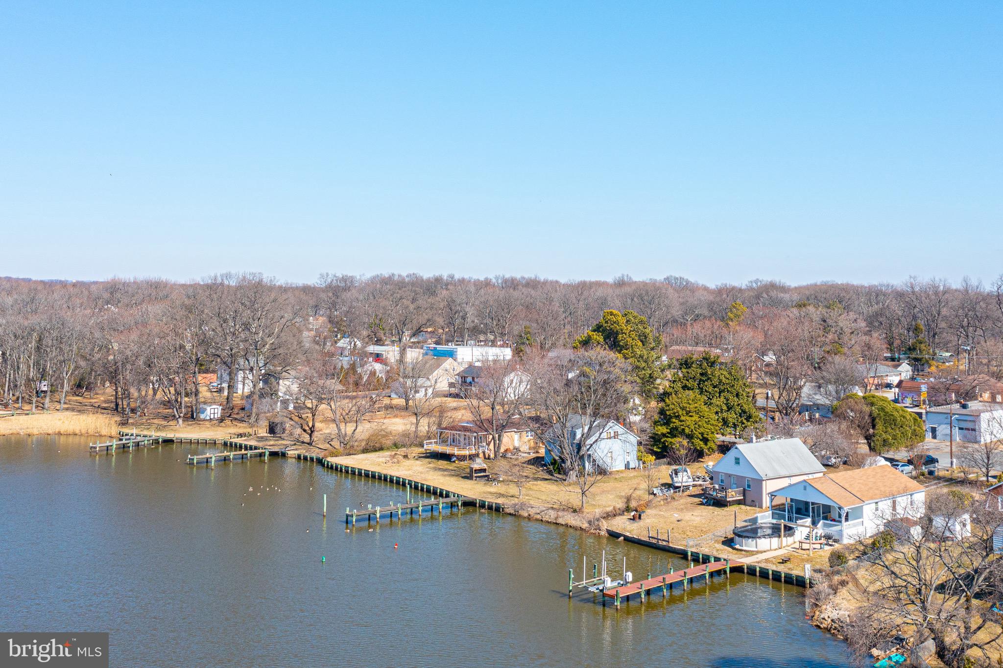 DEEP CREEK - Residential