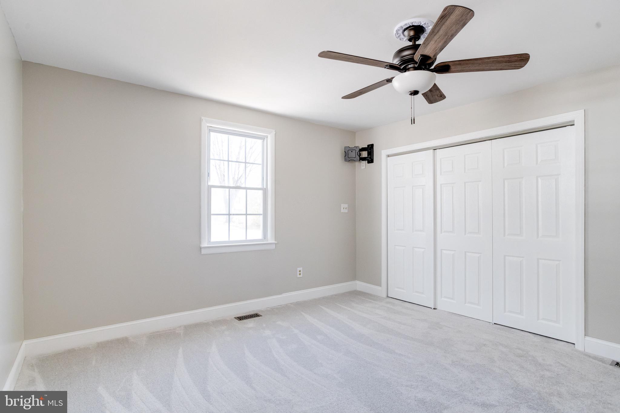 DEEP CREEK - Residential