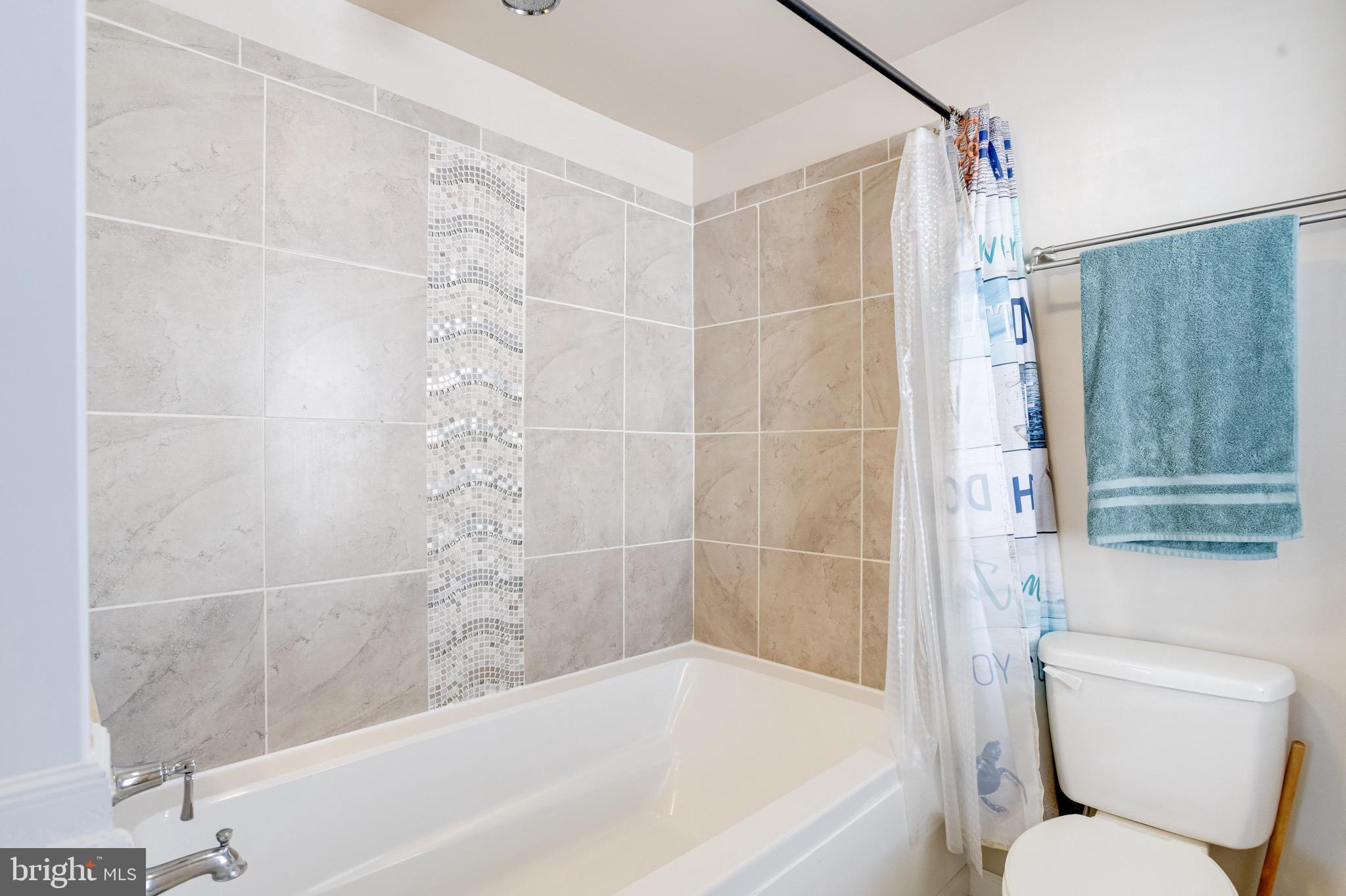 DEEP CREEK - Residential