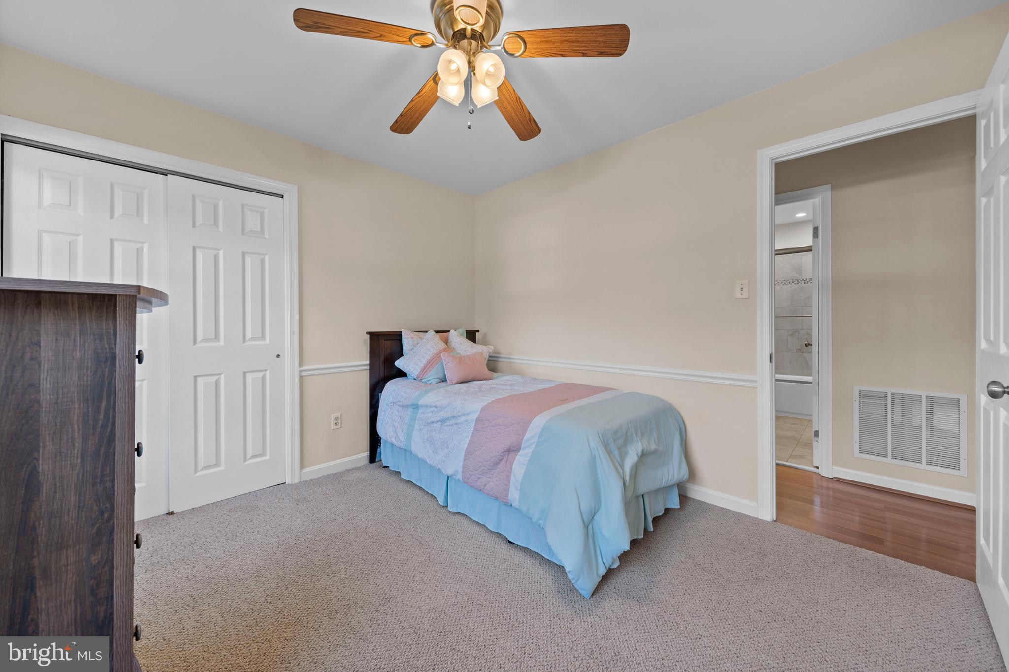 CLARKS RUN - Residential