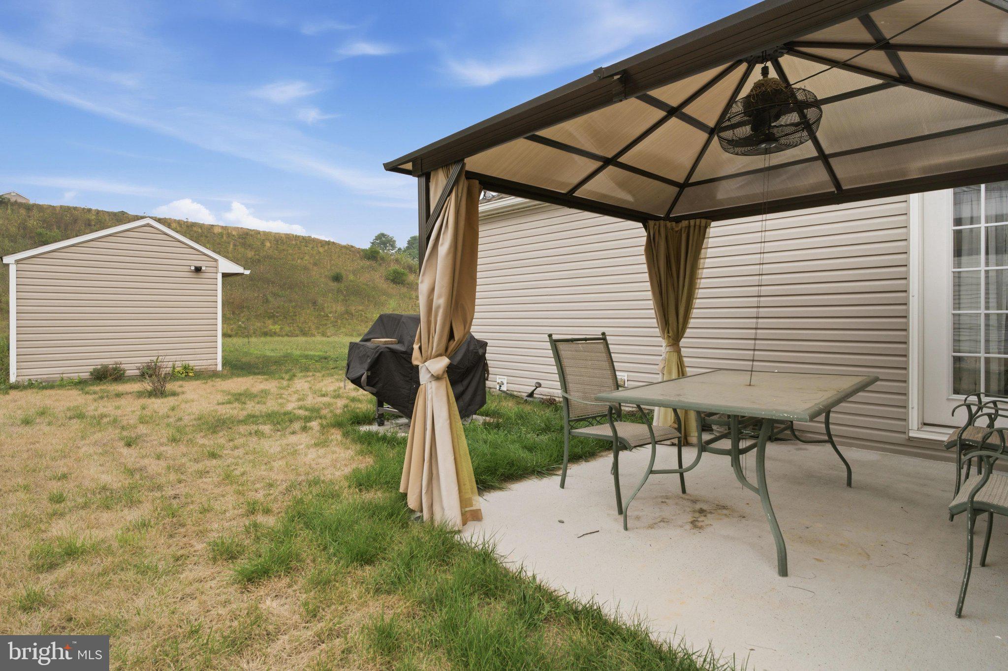 105 GLENRIDGE DRIVE