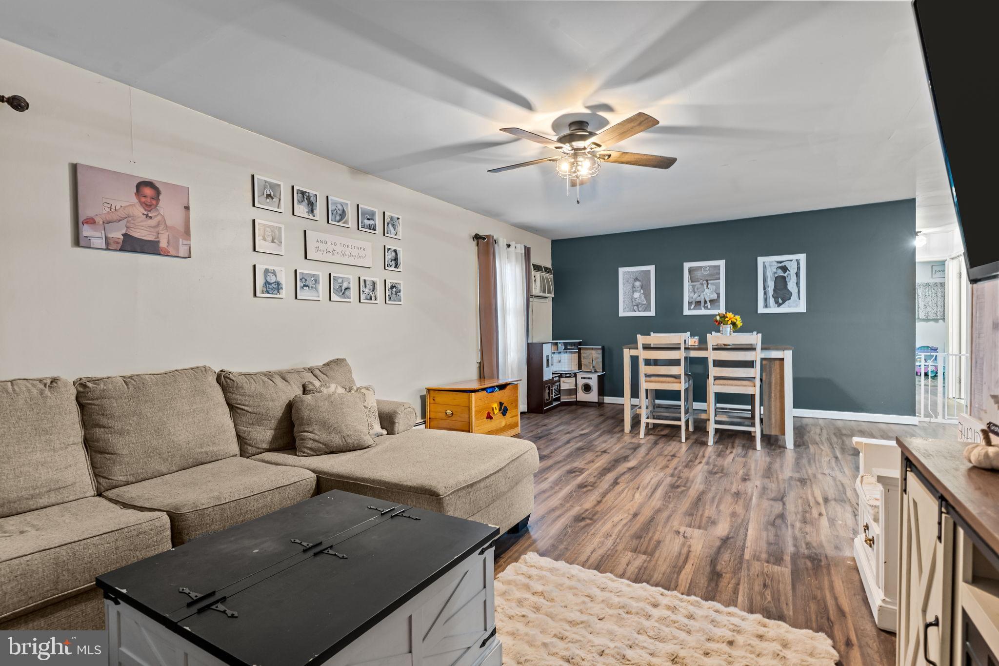 DOGWOOD HOLLOW - Residential