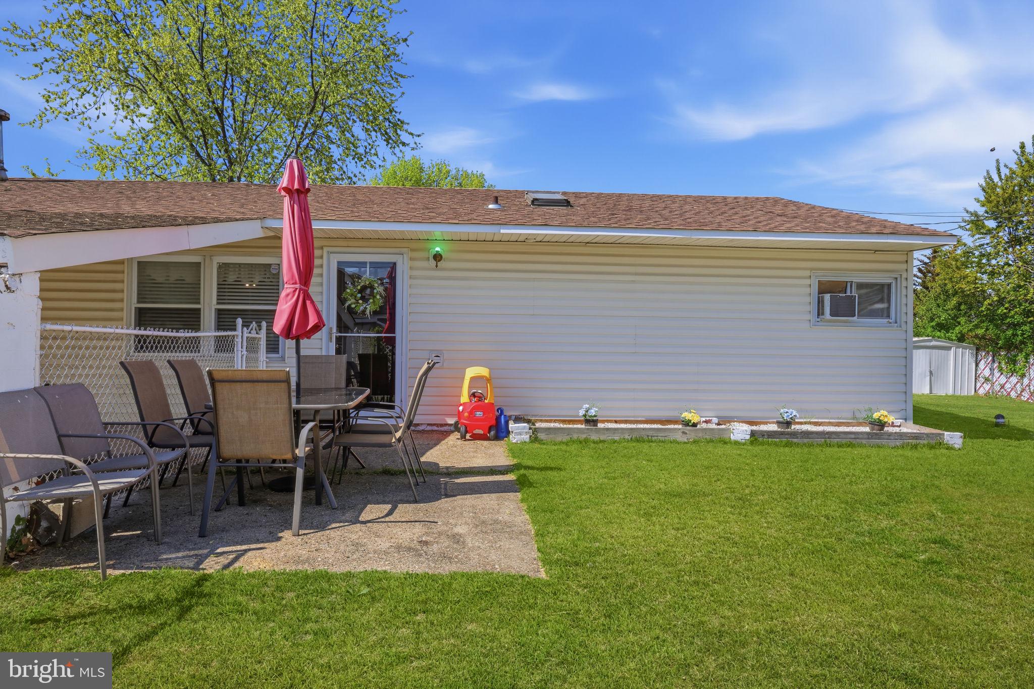 DOGWOOD HOLLOW - Residential