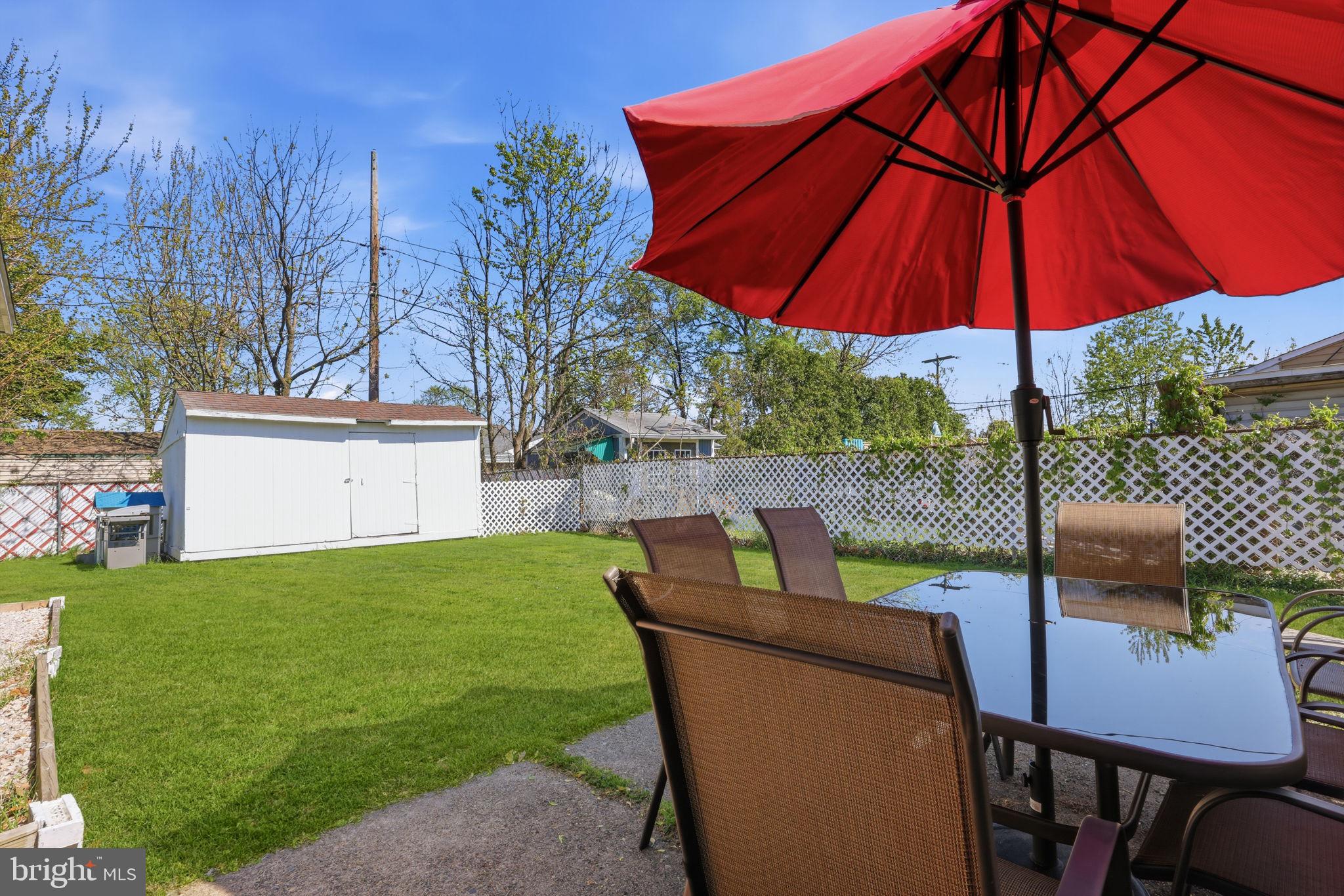 DOGWOOD HOLLOW - Residential