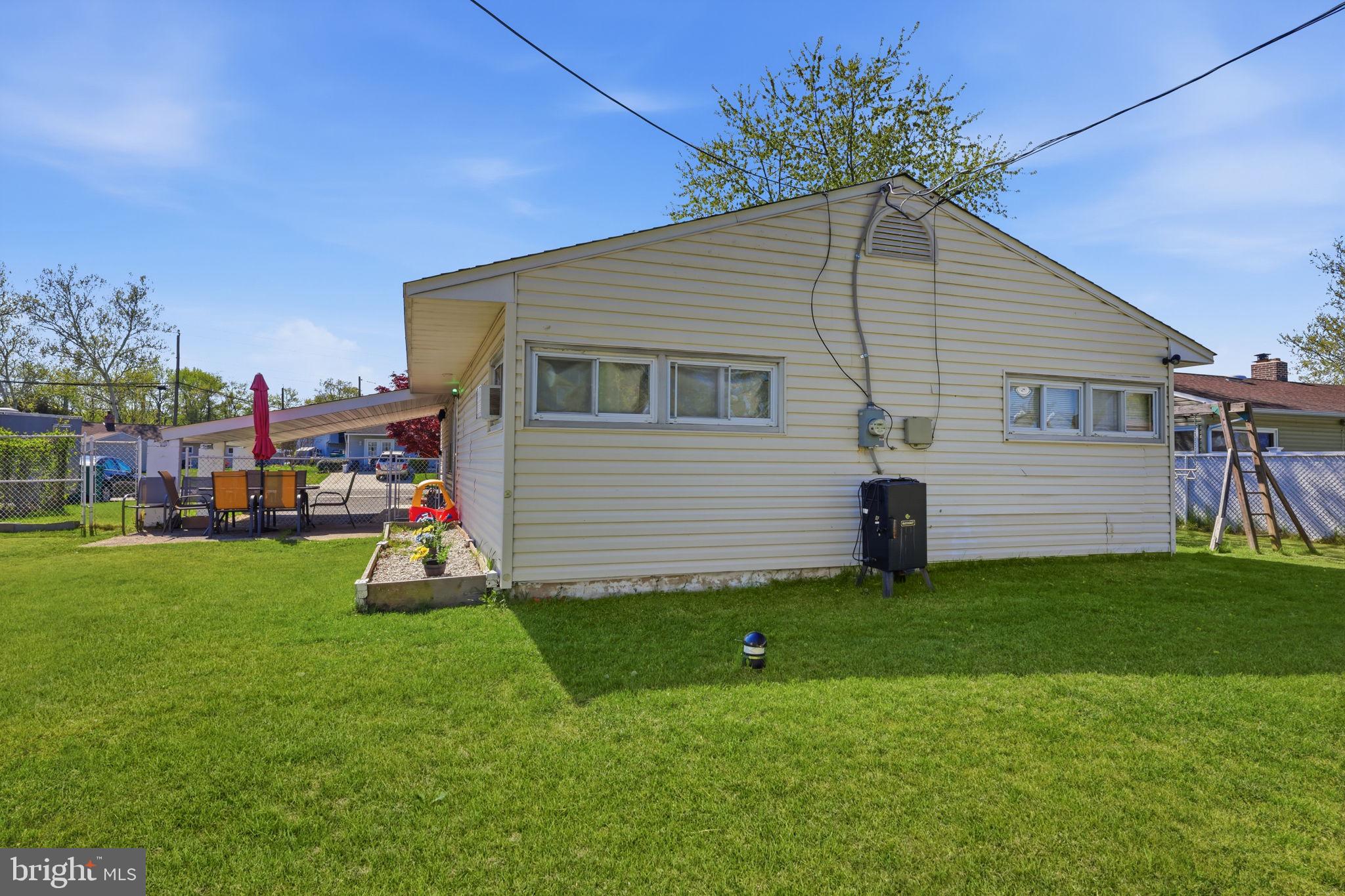 DOGWOOD HOLLOW - Residential