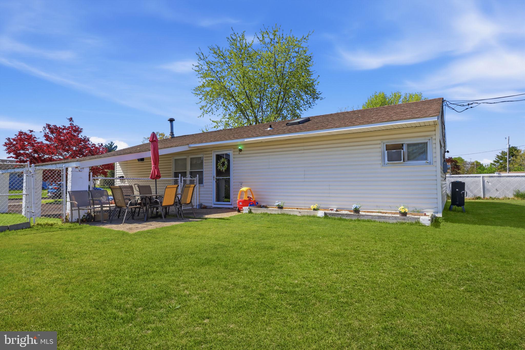 DOGWOOD HOLLOW - Residential