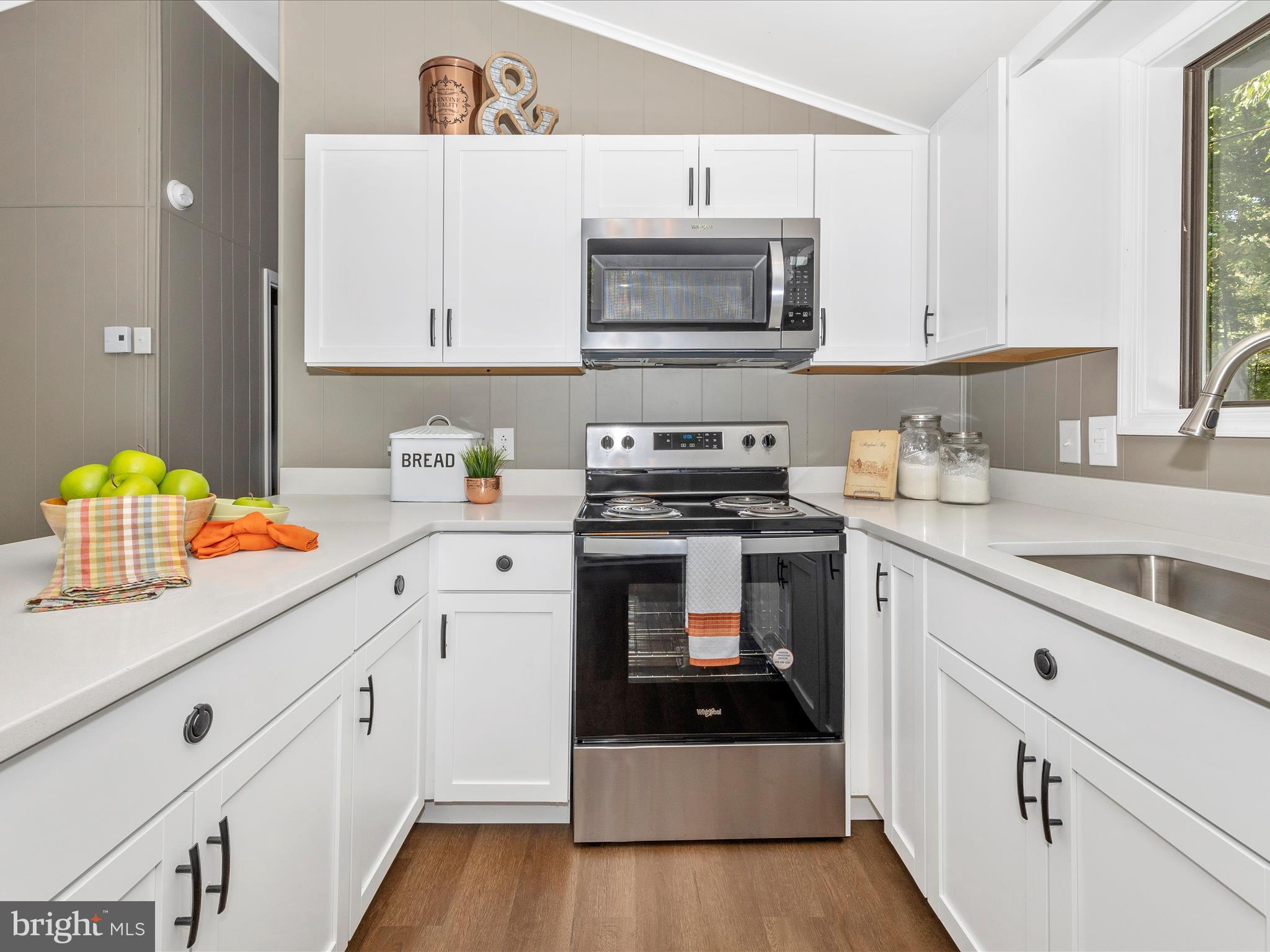 THE WOODS - Residential