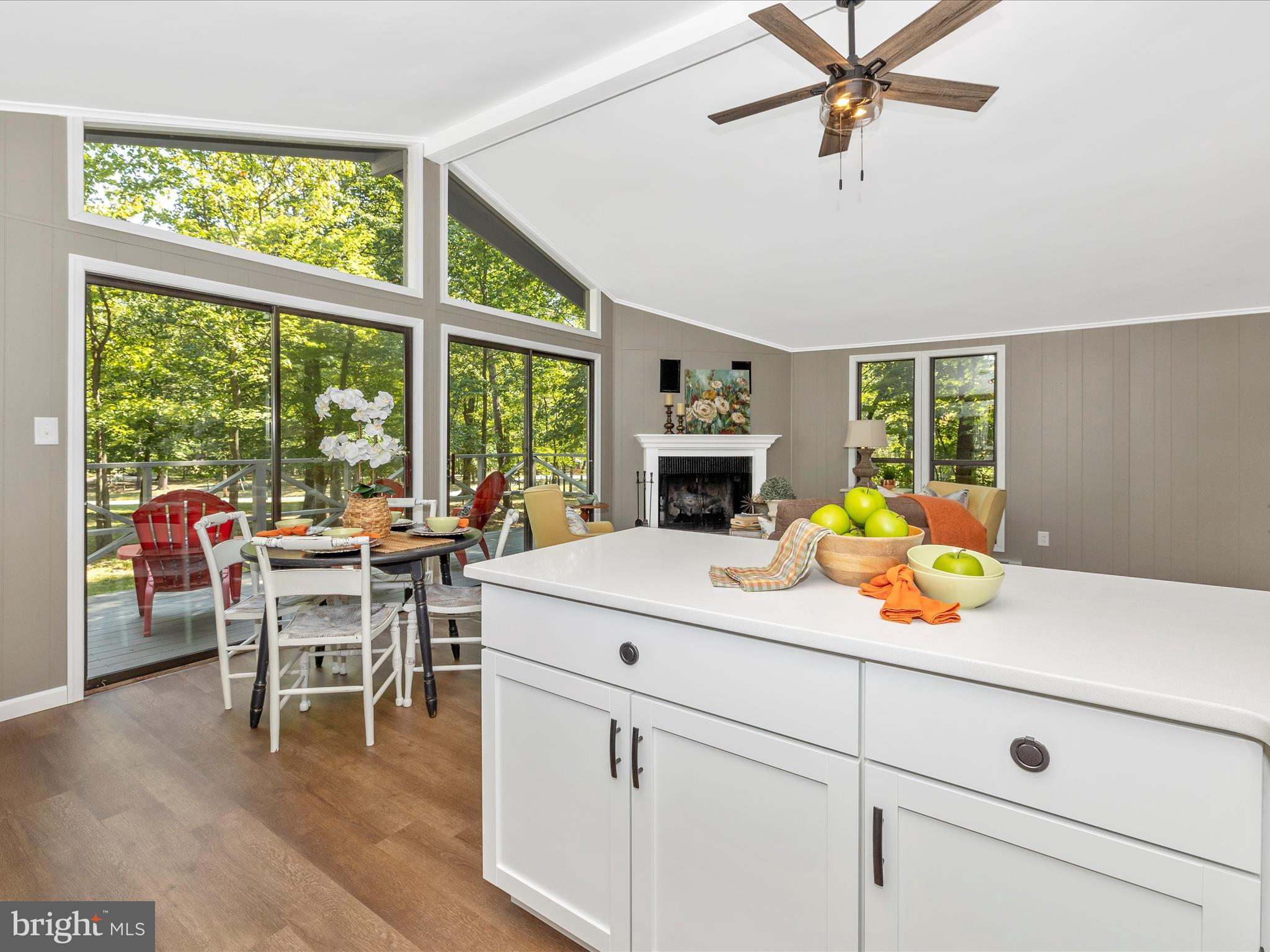 THE WOODS - Residential