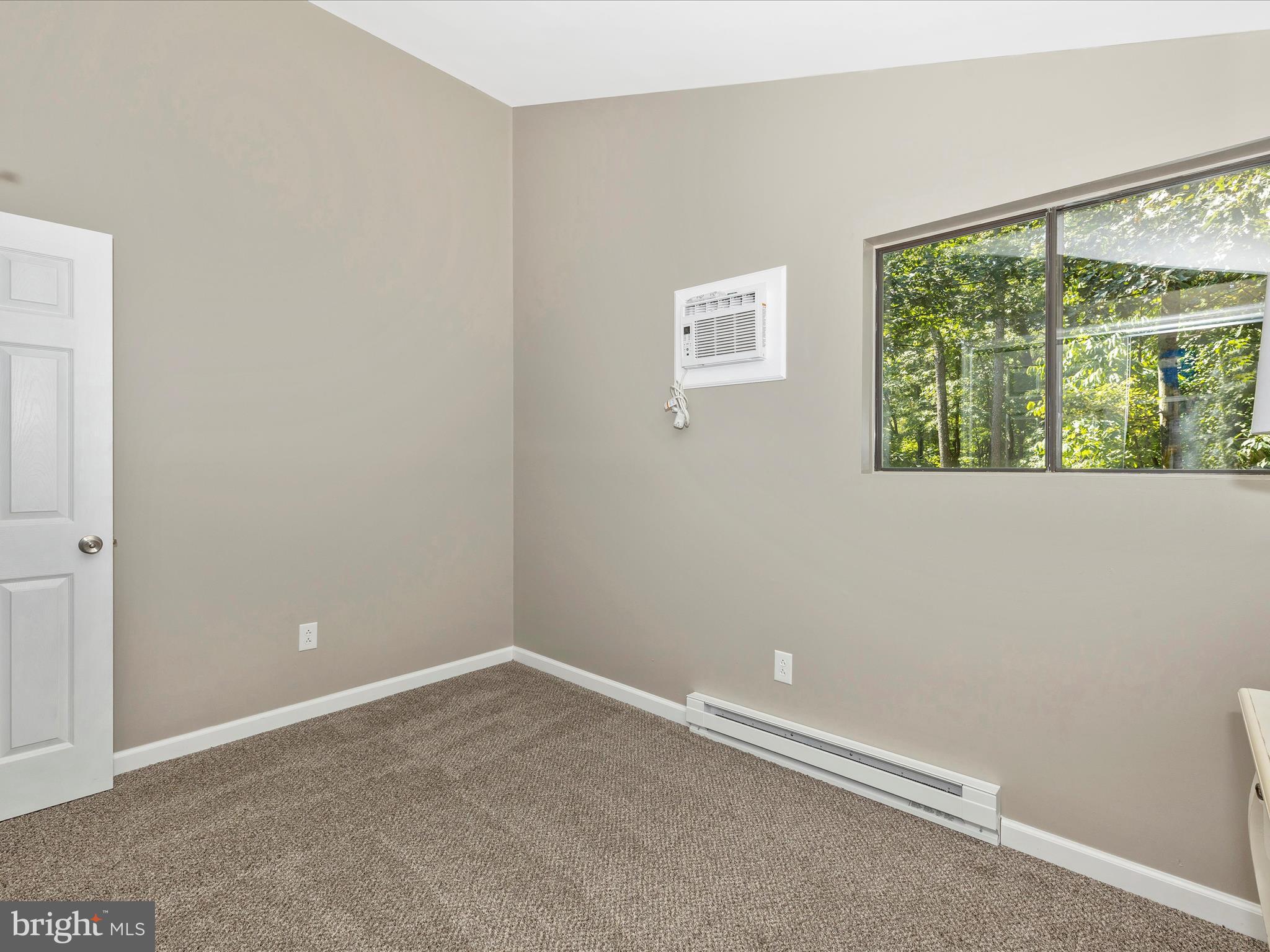 THE WOODS - Residential