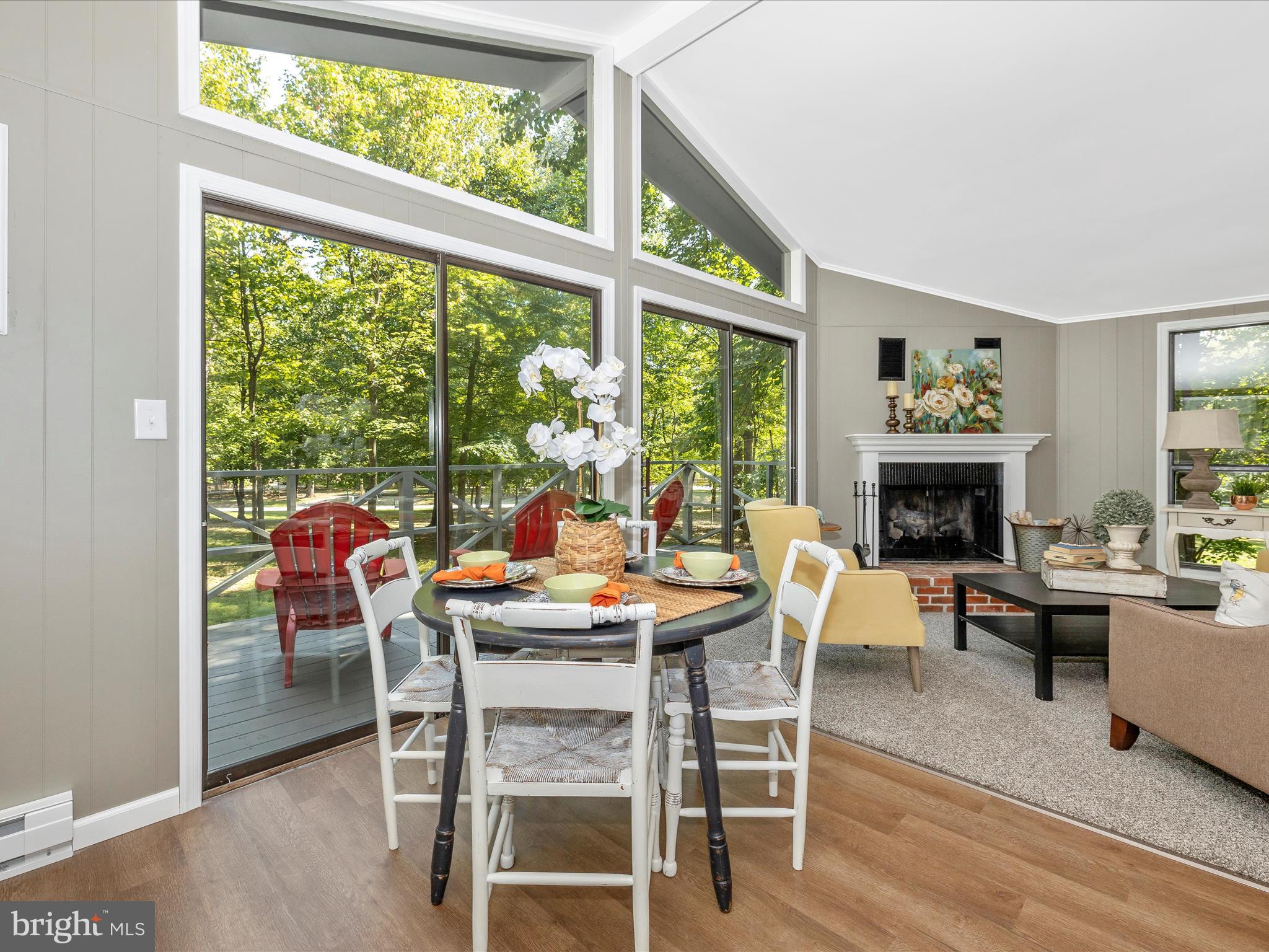 THE WOODS - Residential