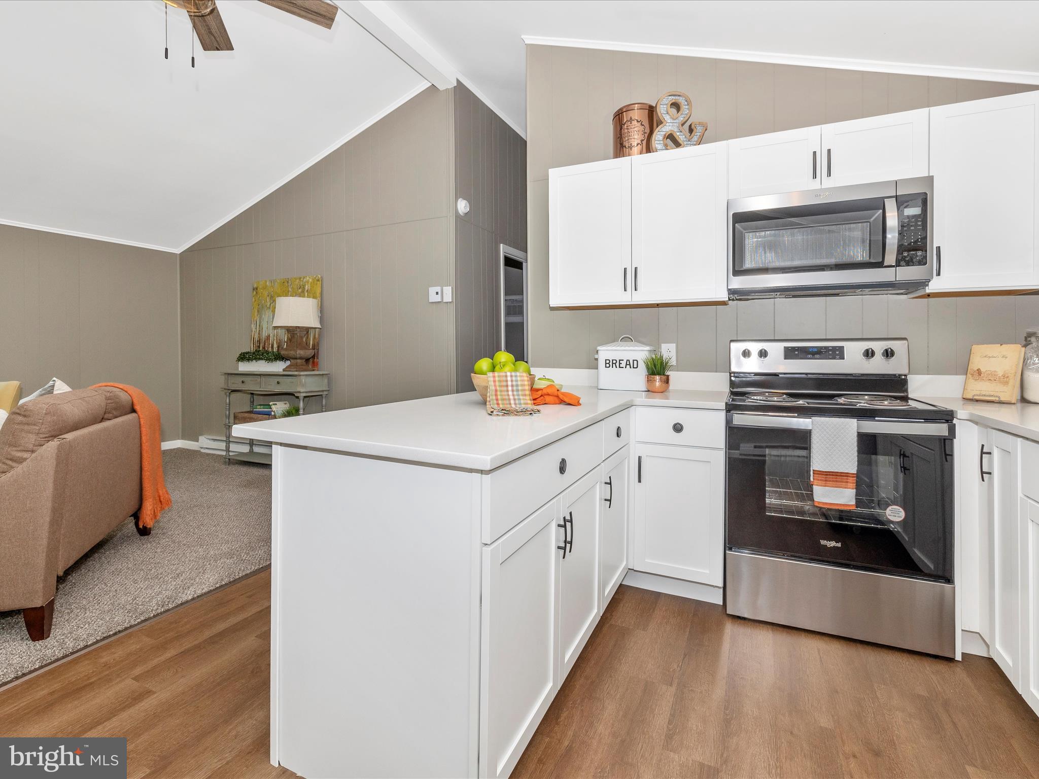 THE WOODS - Residential