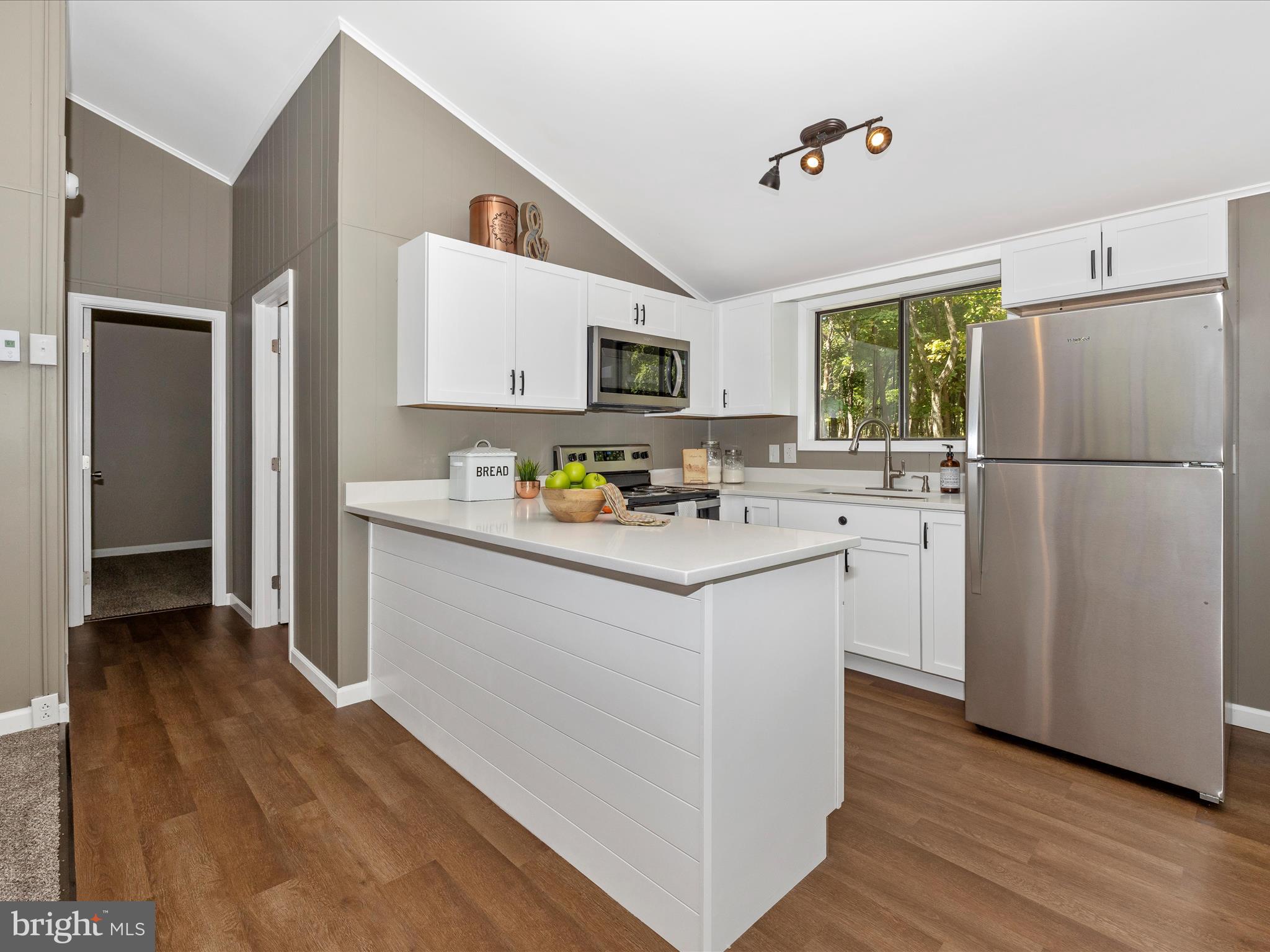 THE WOODS - Residential