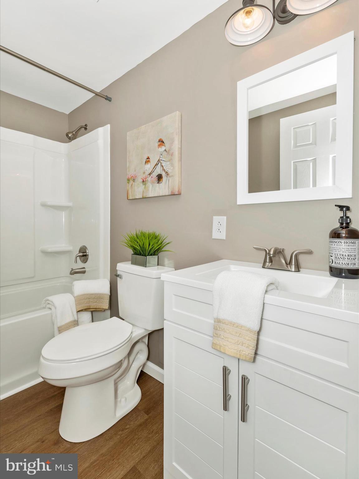 THE WOODS - Residential