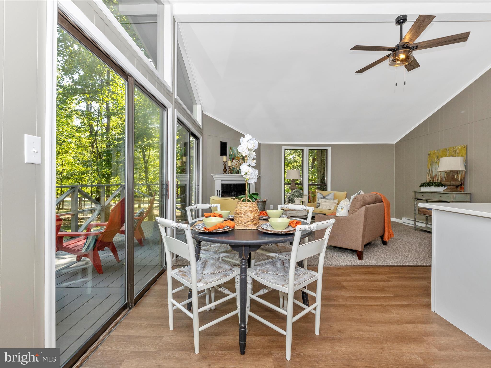 THE WOODS - Residential