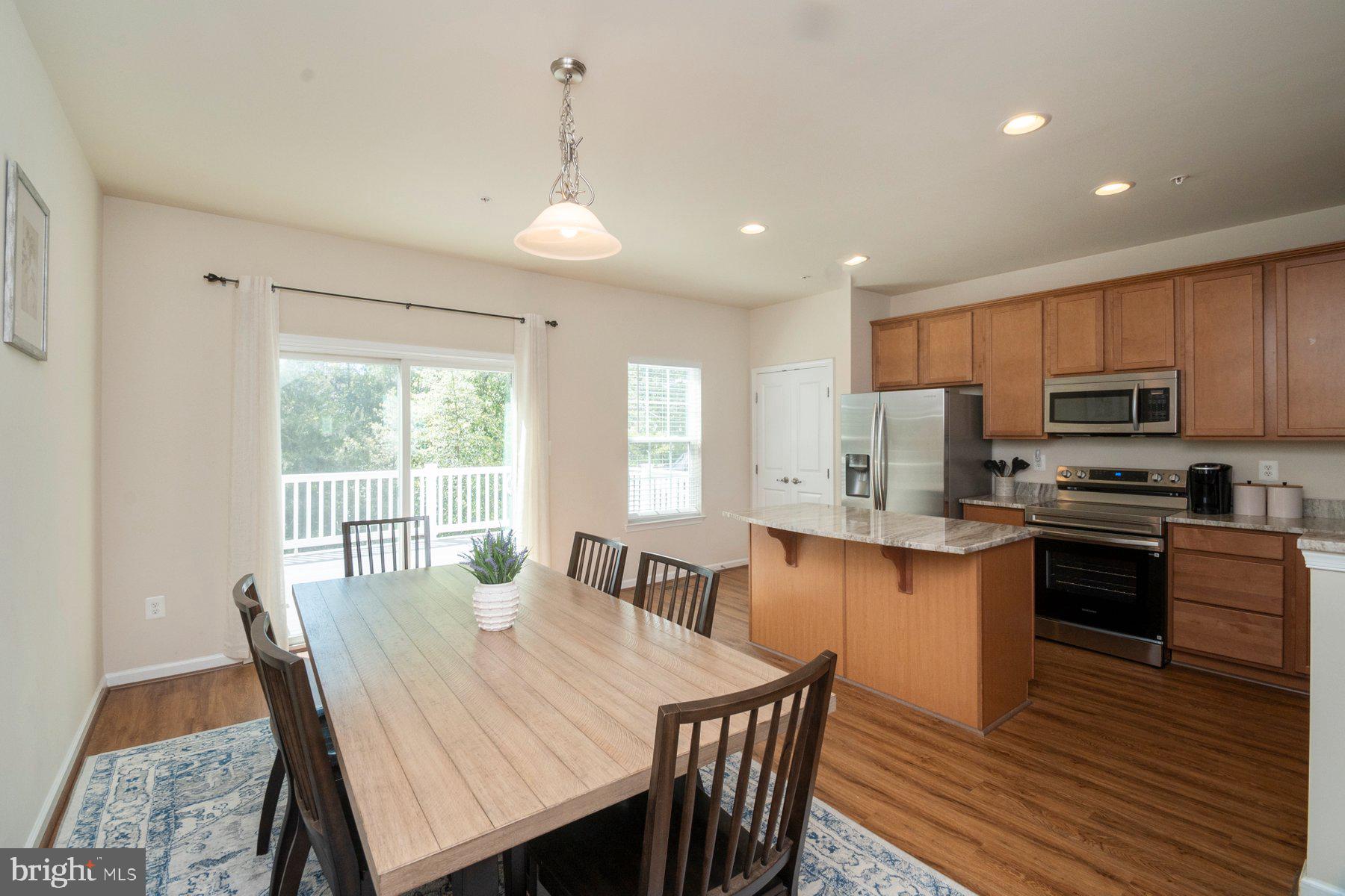 7676 TIMBERCROSS LANE