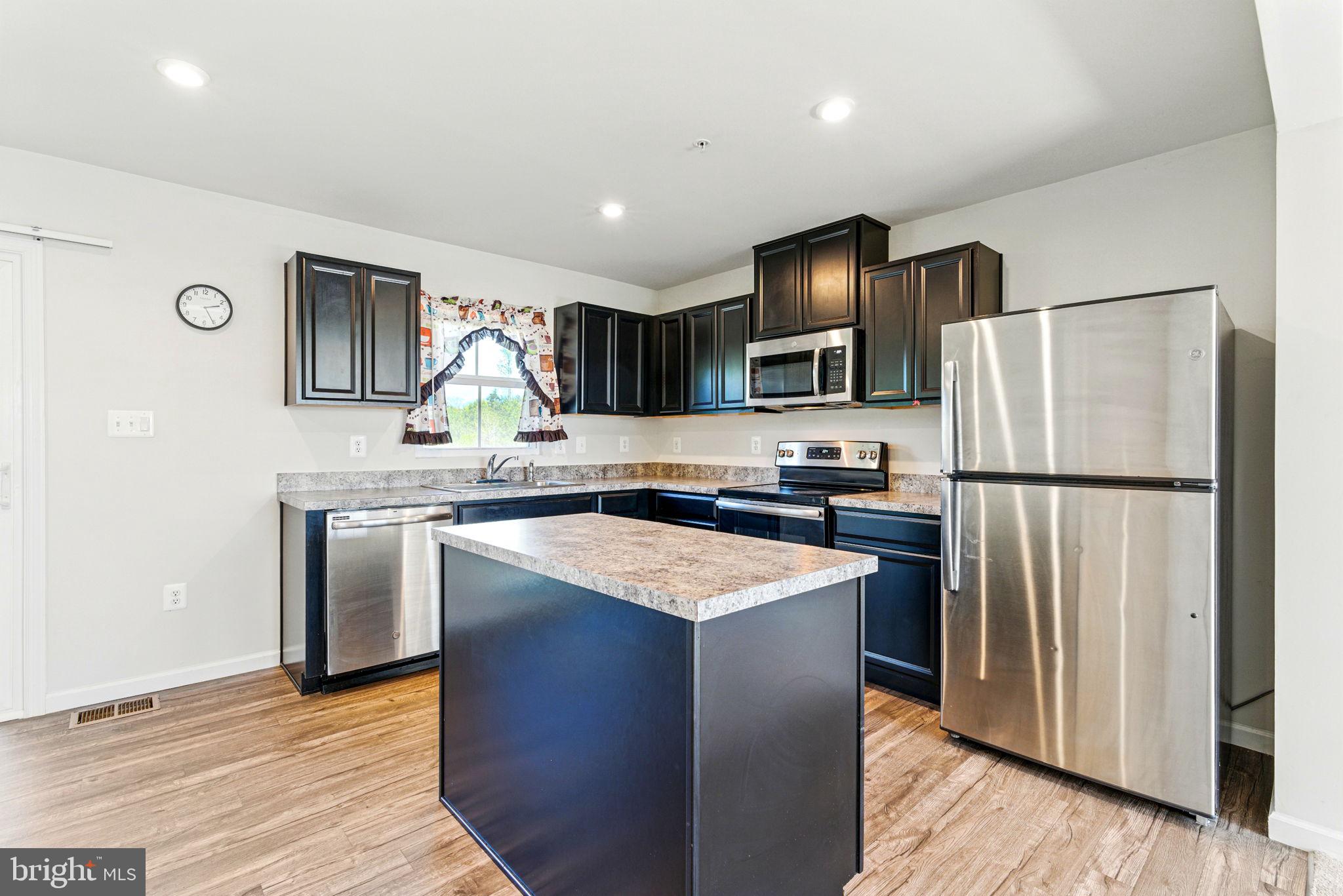 WILLOW GATE - Residential