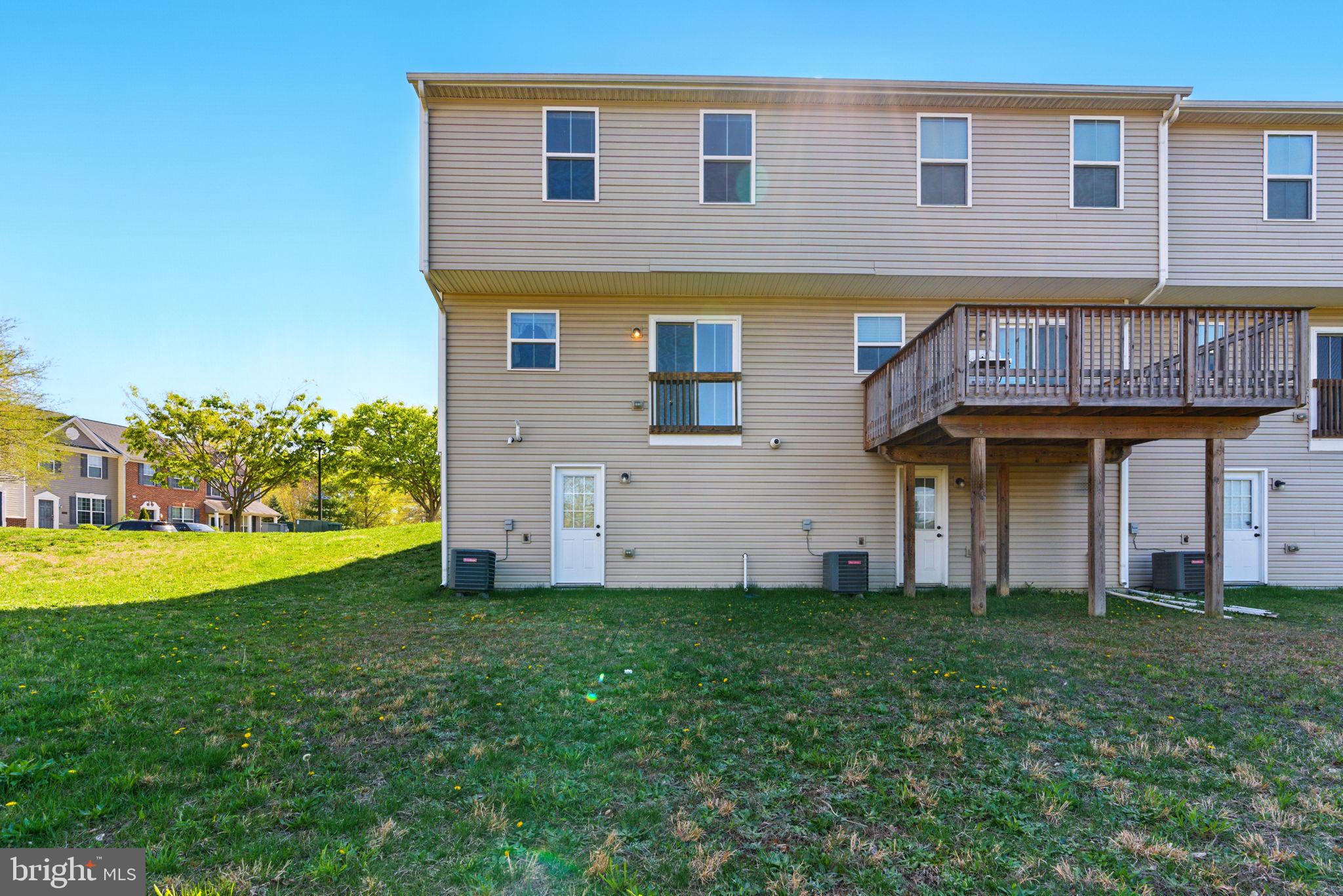 WILLOW GATE - Residential