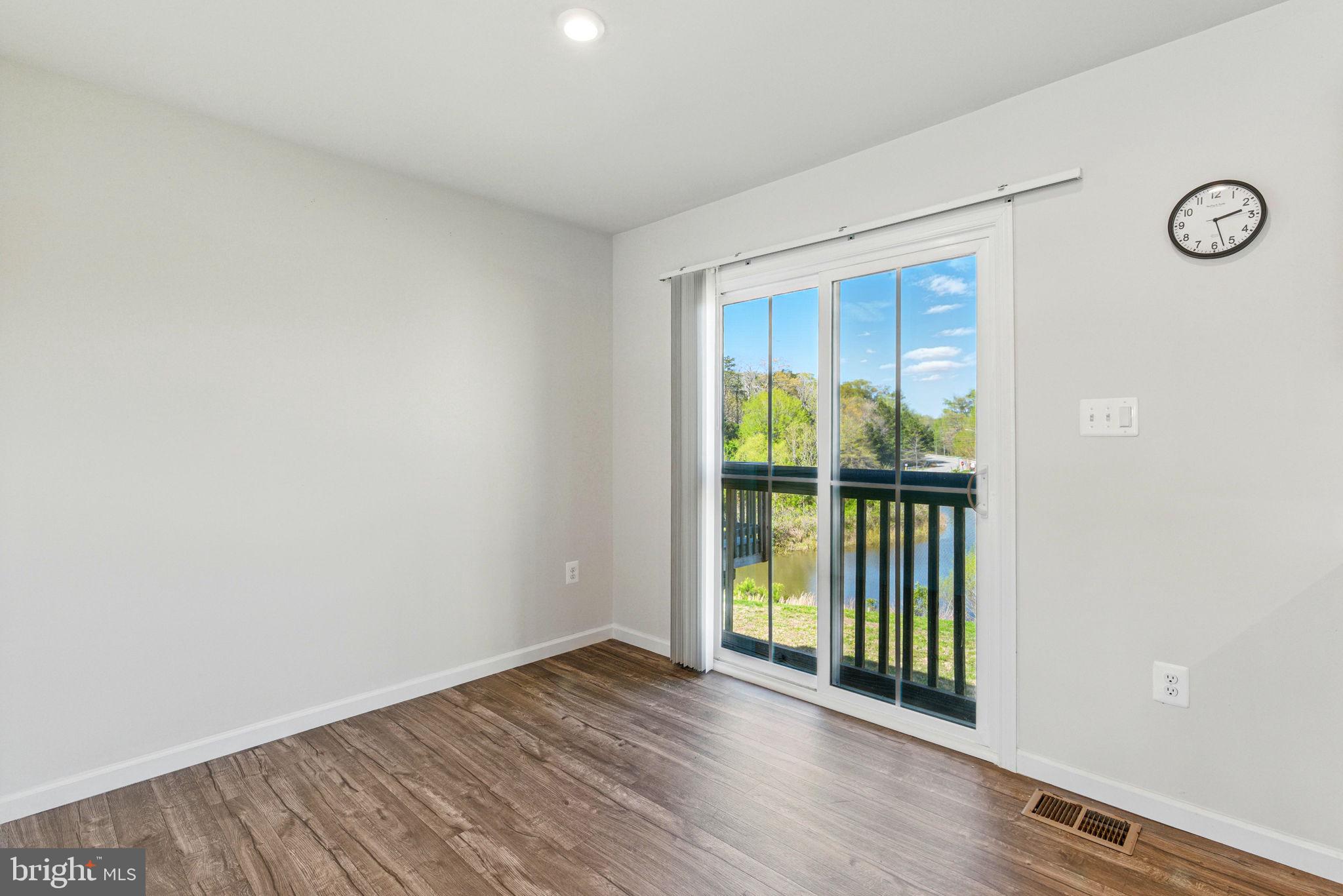 WILLOW GATE - Residential