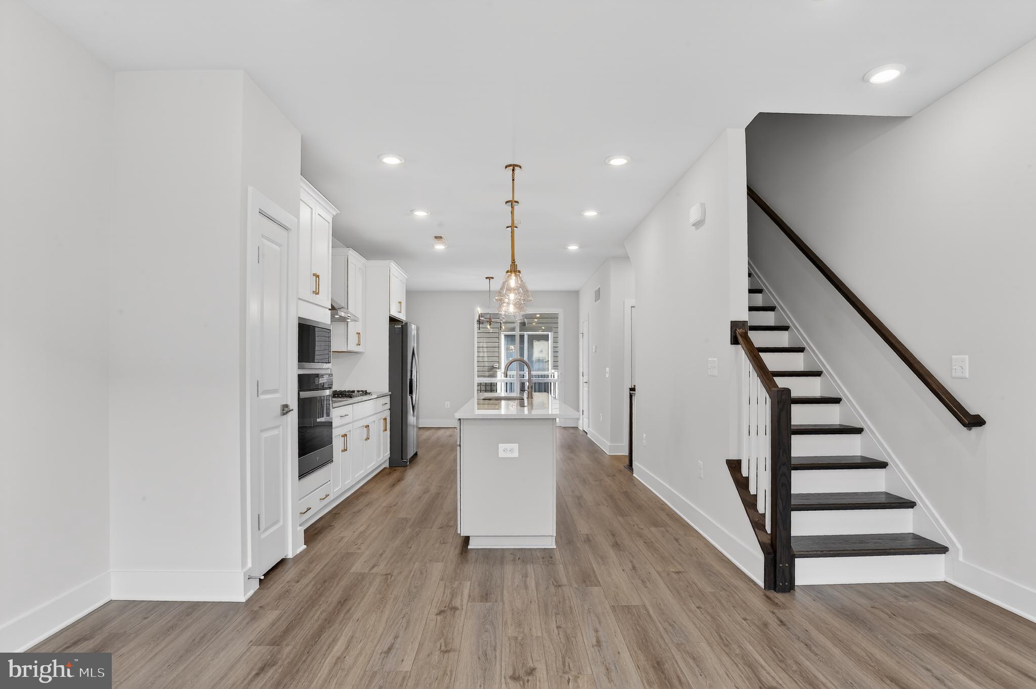 LOCKE LANDING - Residential