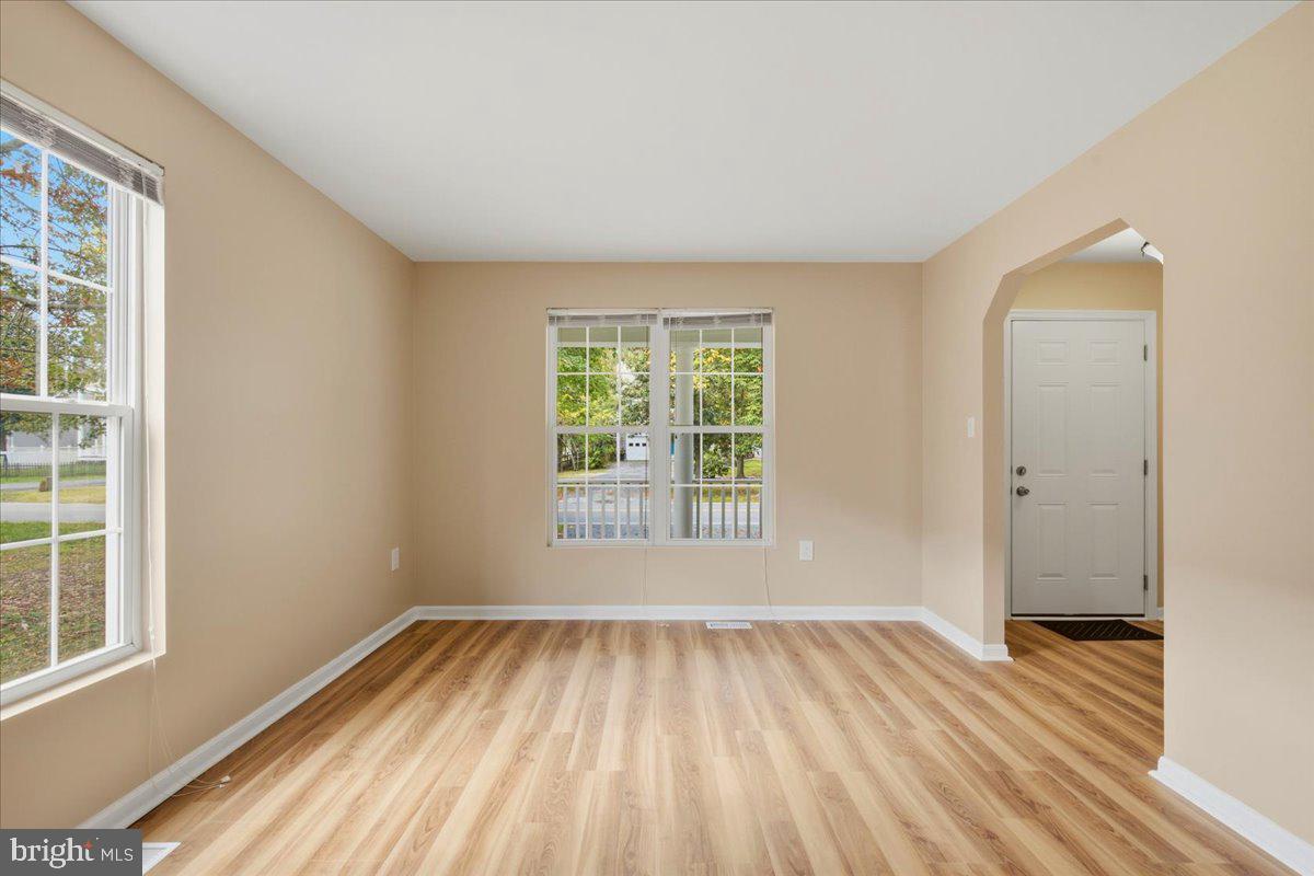1056 WALNUT AVENUE