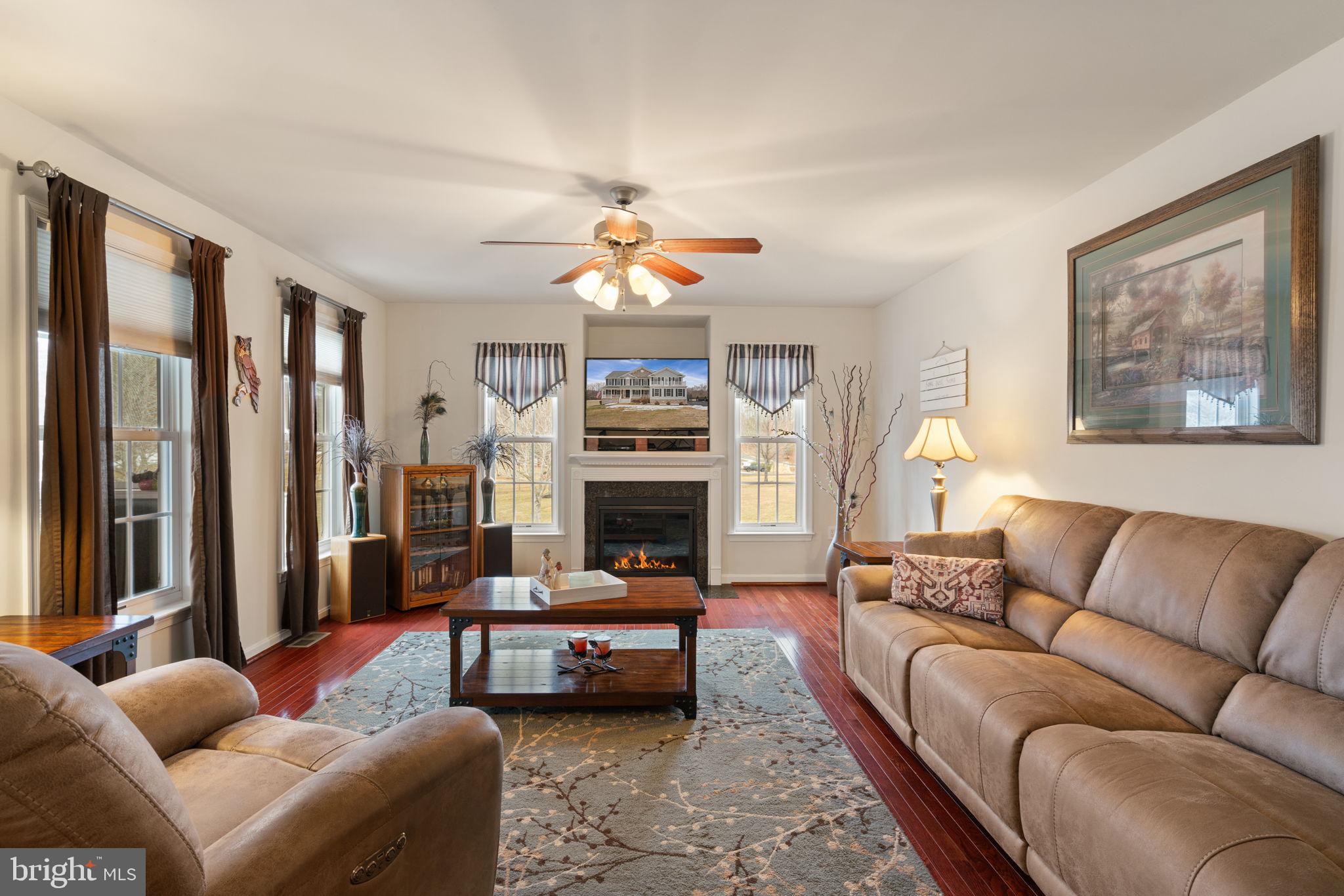 KINGS LEIGH ESTATES - Residential