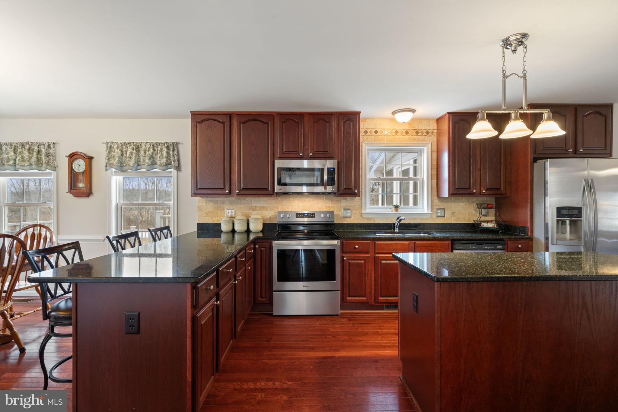 KINGS LEIGH ESTATES - Residential