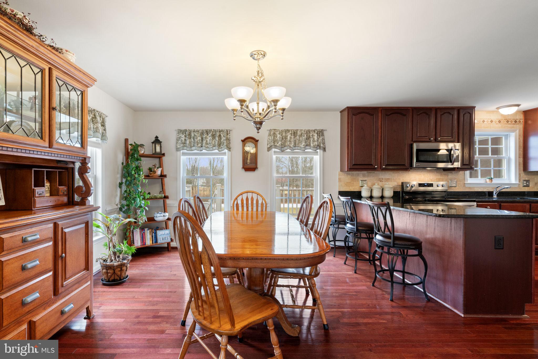 KINGS LEIGH ESTATES - Residential