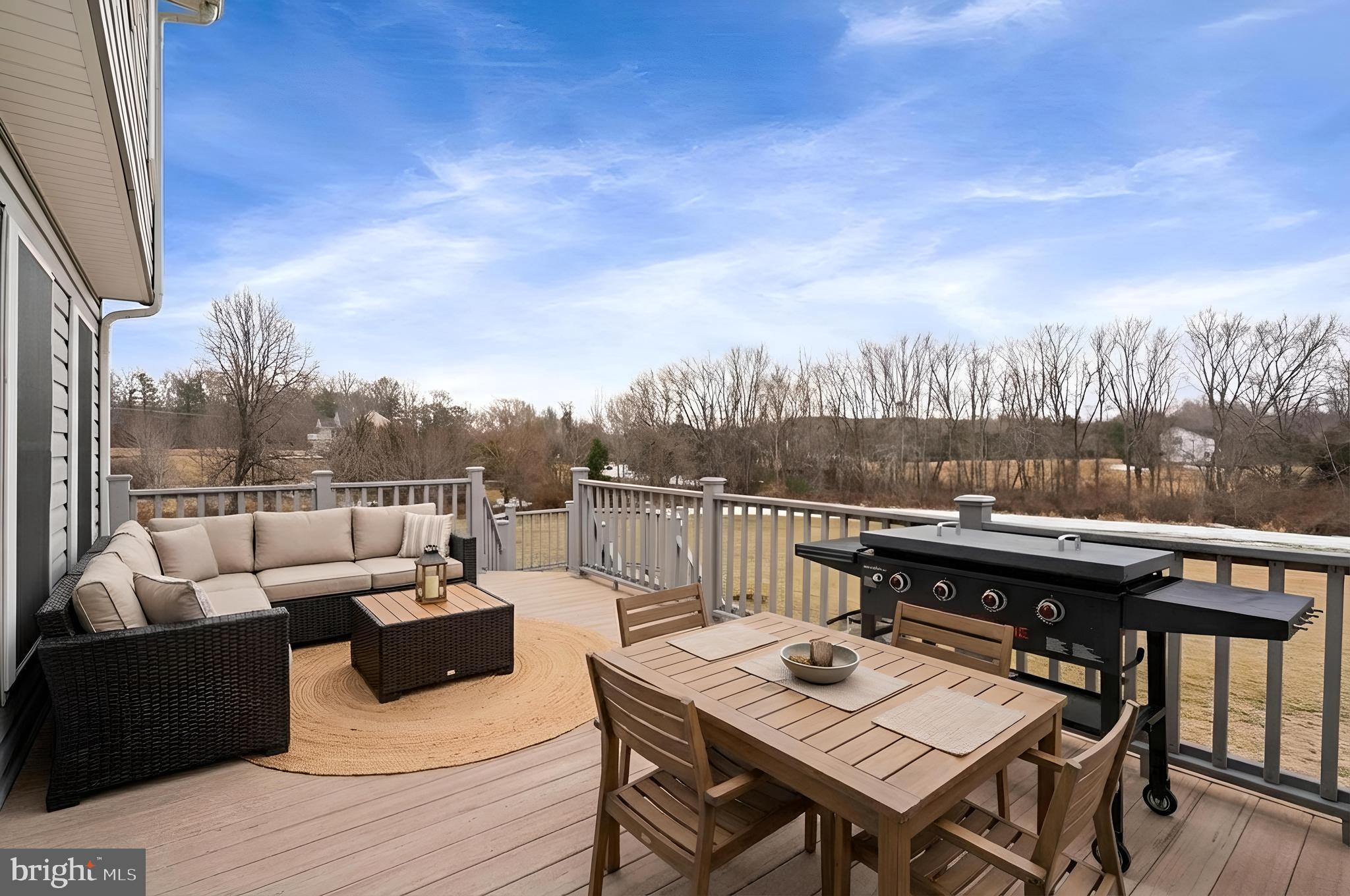 KINGS LEIGH ESTATES - Residential