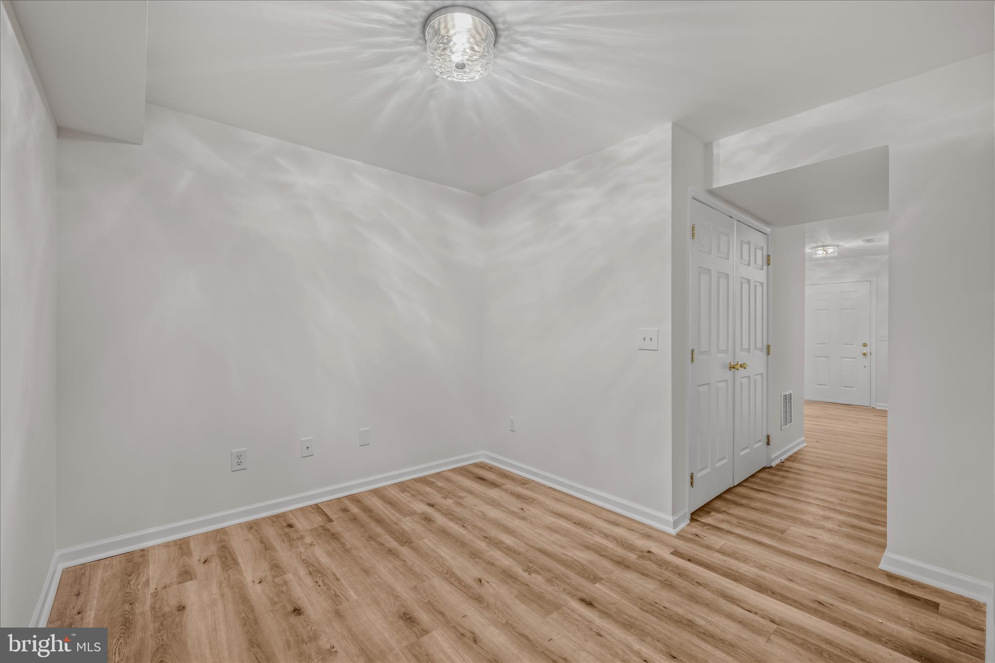 FAIRWAYS WEST - Residential