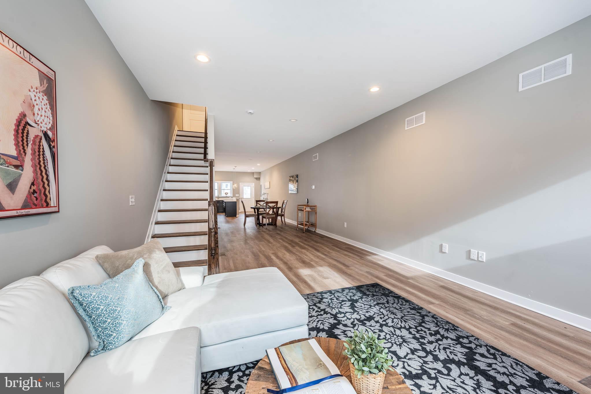 826 EDMONDSON AVENUE