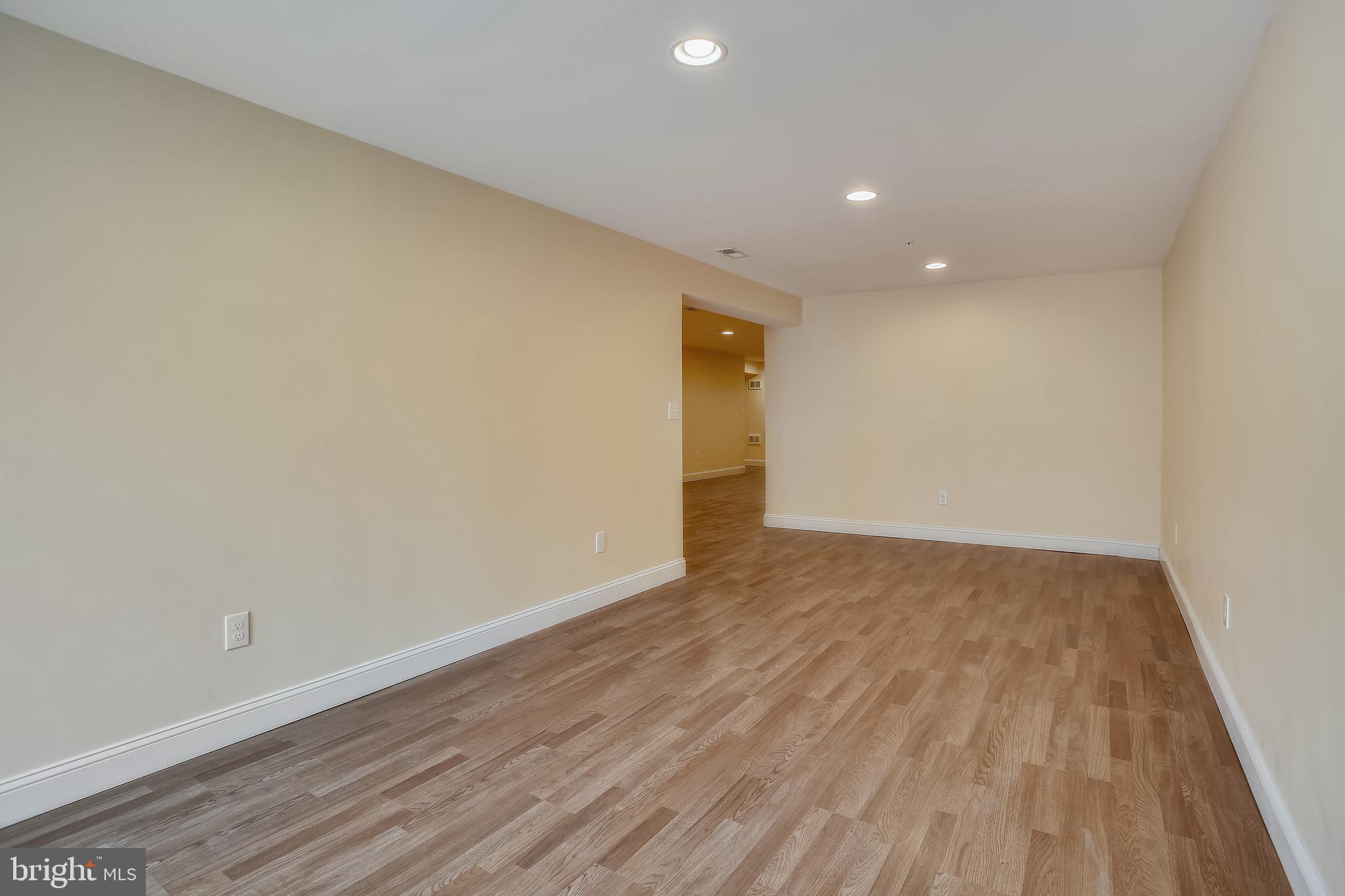 MELWOOD PARK - Residential