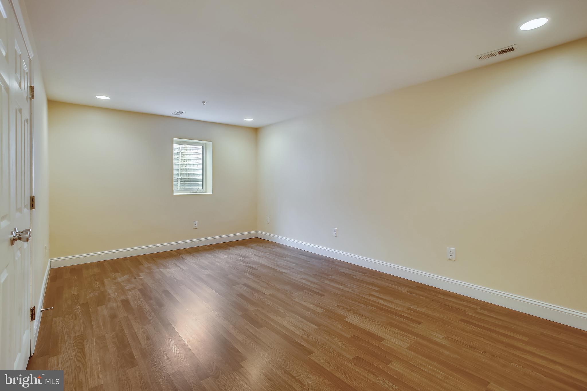 MELWOOD PARK - Residential