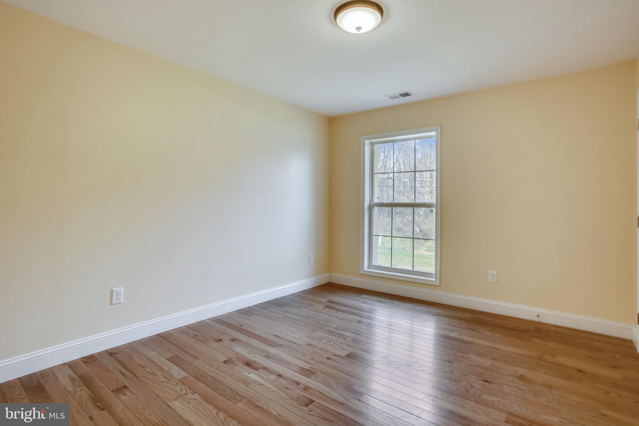 MELWOOD PARK - Residential