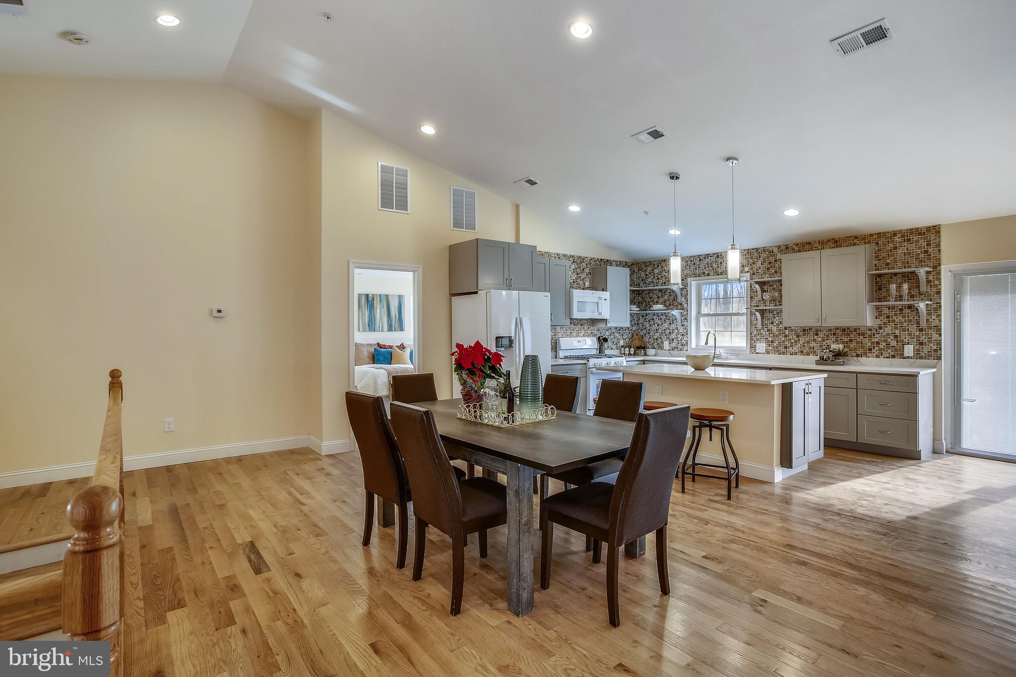 MELWOOD PARK - Residential