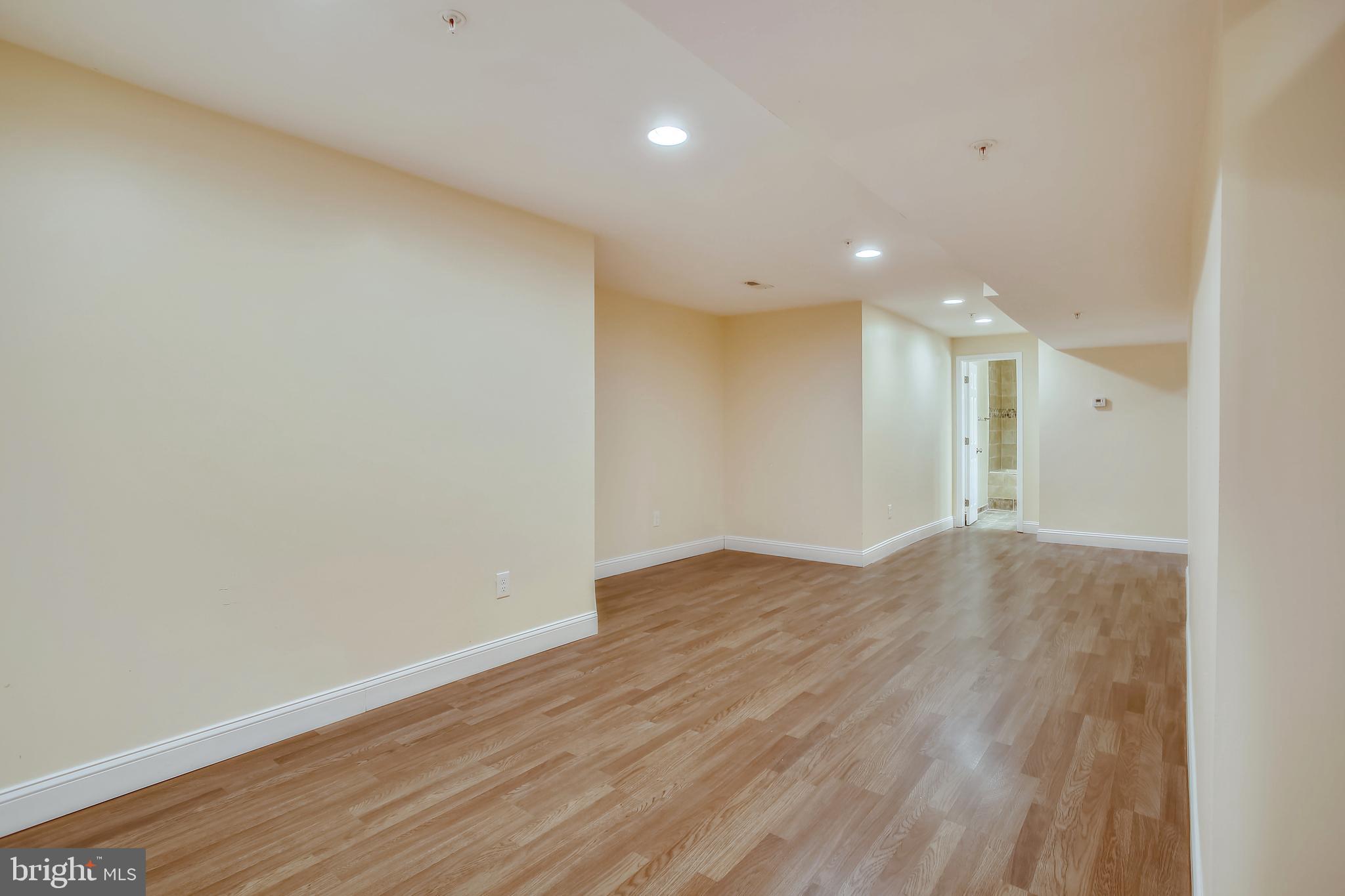 MELWOOD PARK - Residential