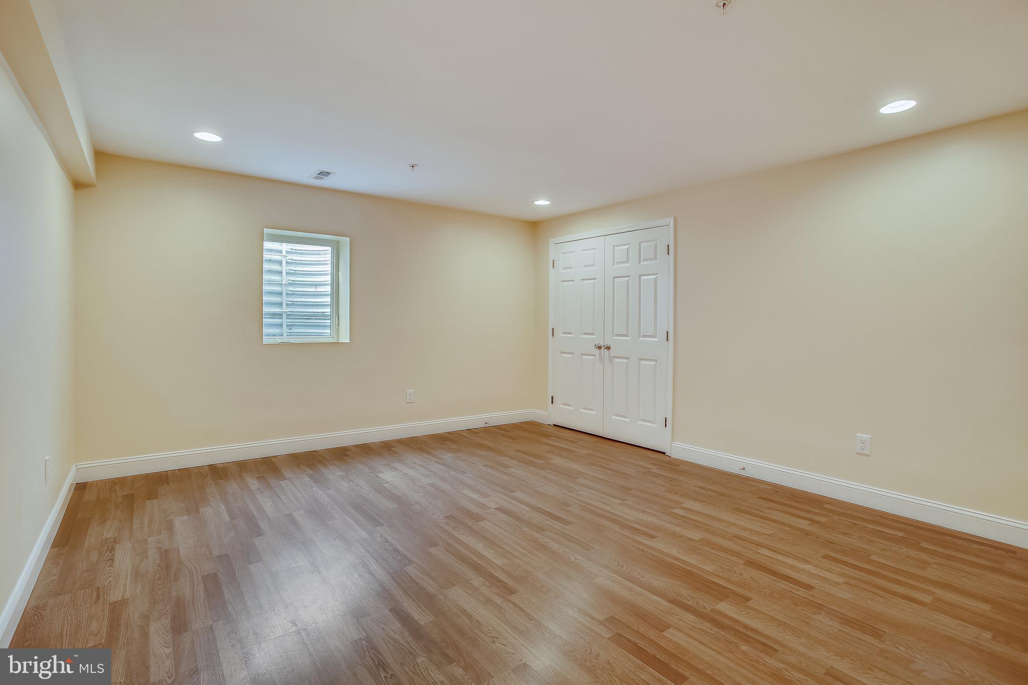 MELWOOD PARK - Residential