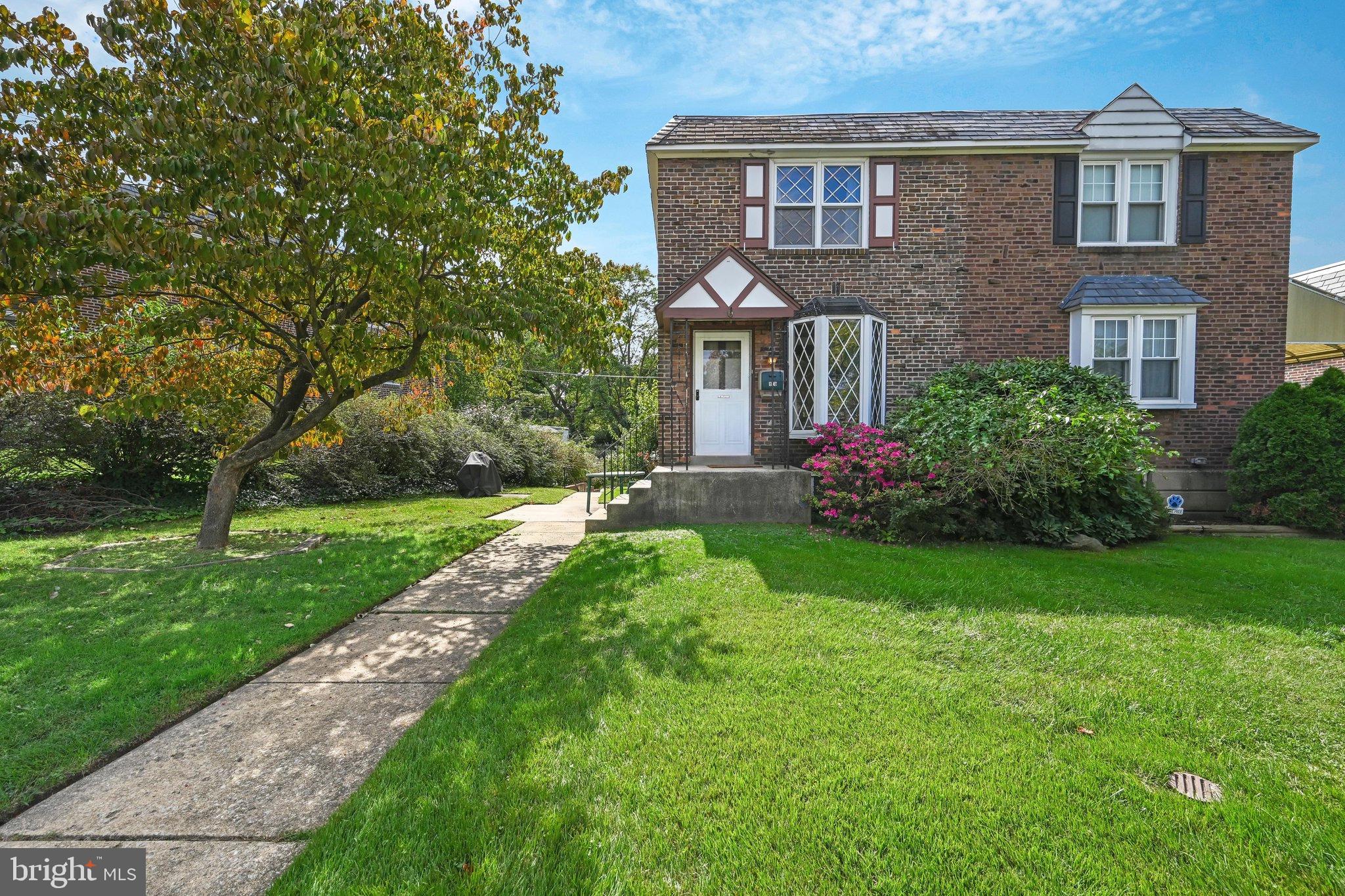 808 HAMPSHIRE ROAD