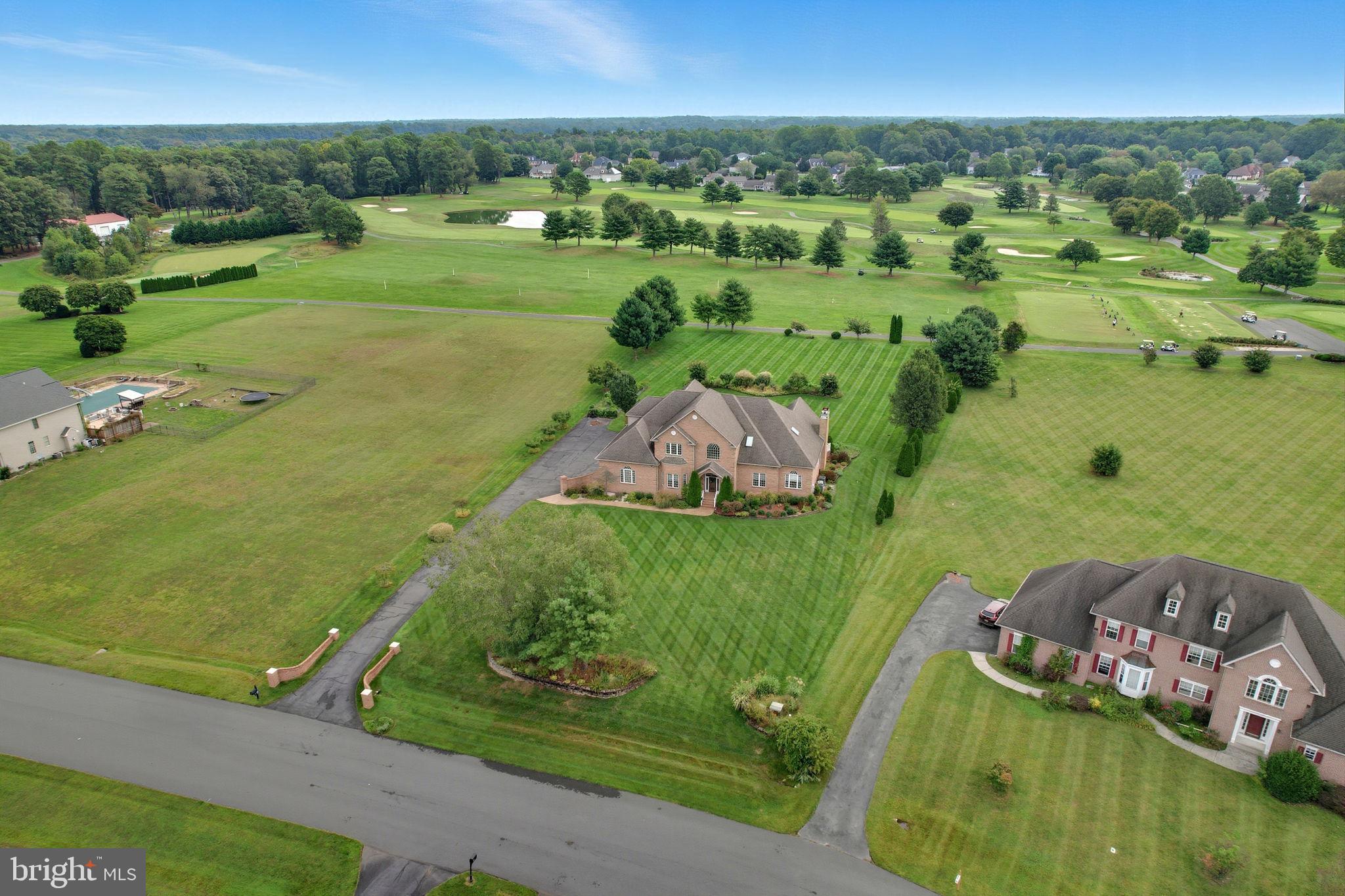 VILLAGEATWILDQUAIL - Residential
