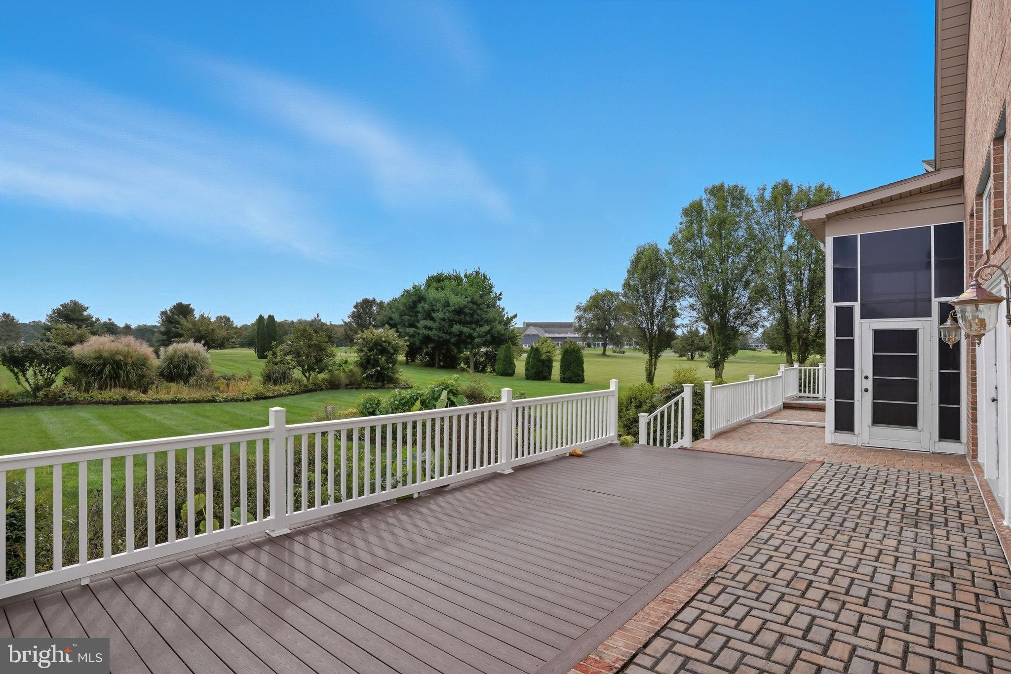 VILLAGEATWILDQUAIL - Residential