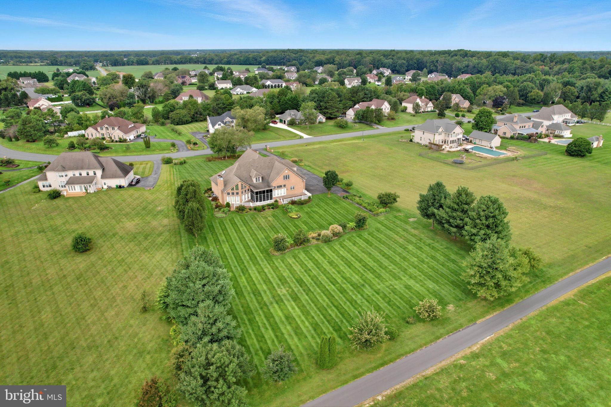 VILLAGEATWILDQUAIL - Residential