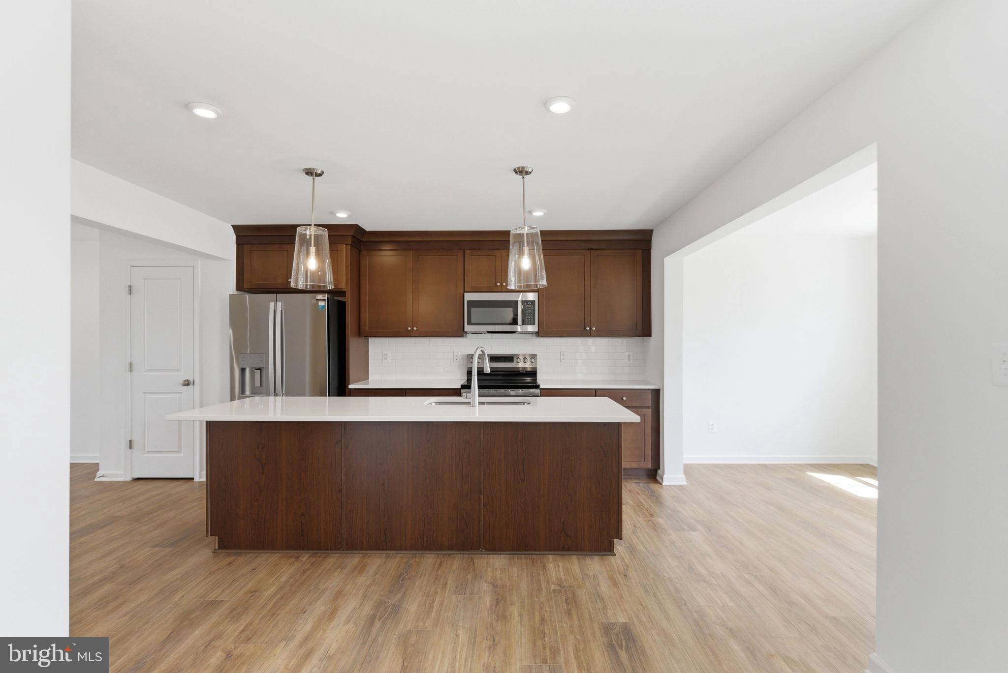 BOYDS CROSSING - Residential