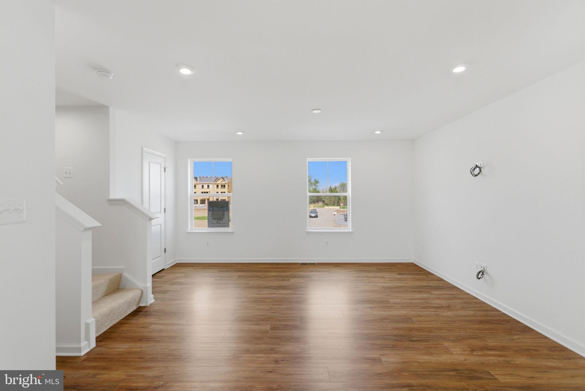 BOYDS CROSSING - Residential
