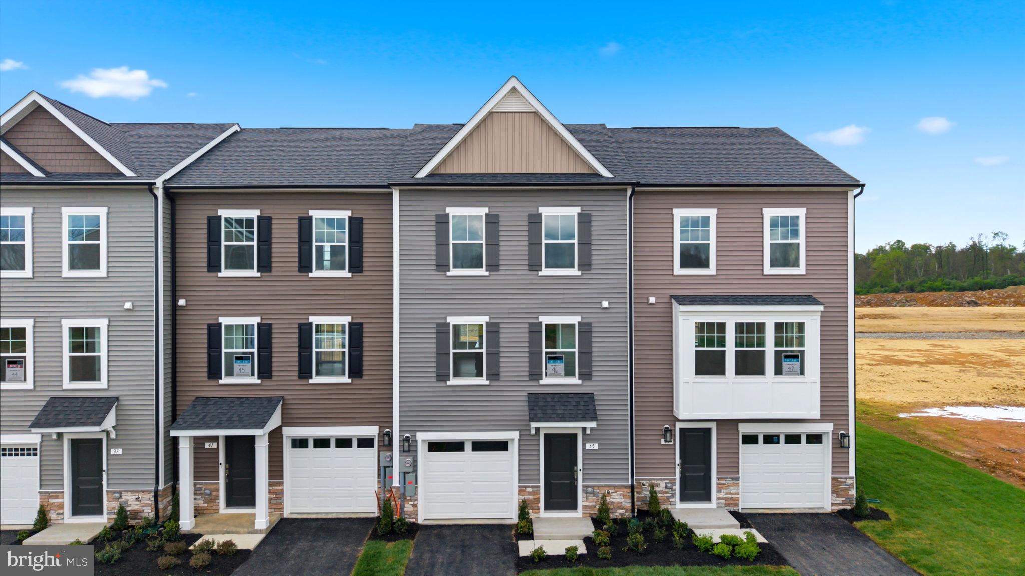 BOYDS CROSSING - Residential