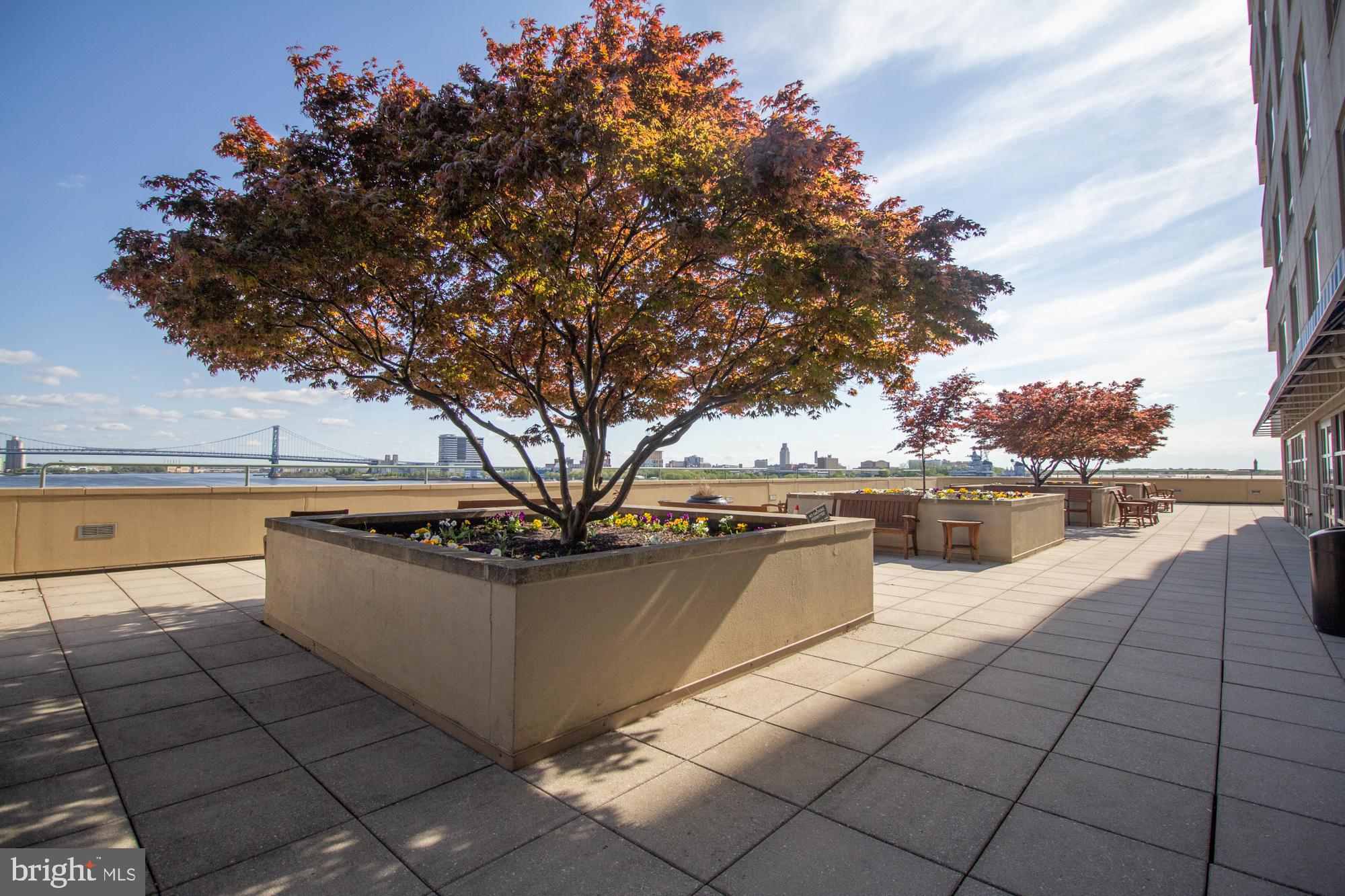 PENN'S LANDING - Residential