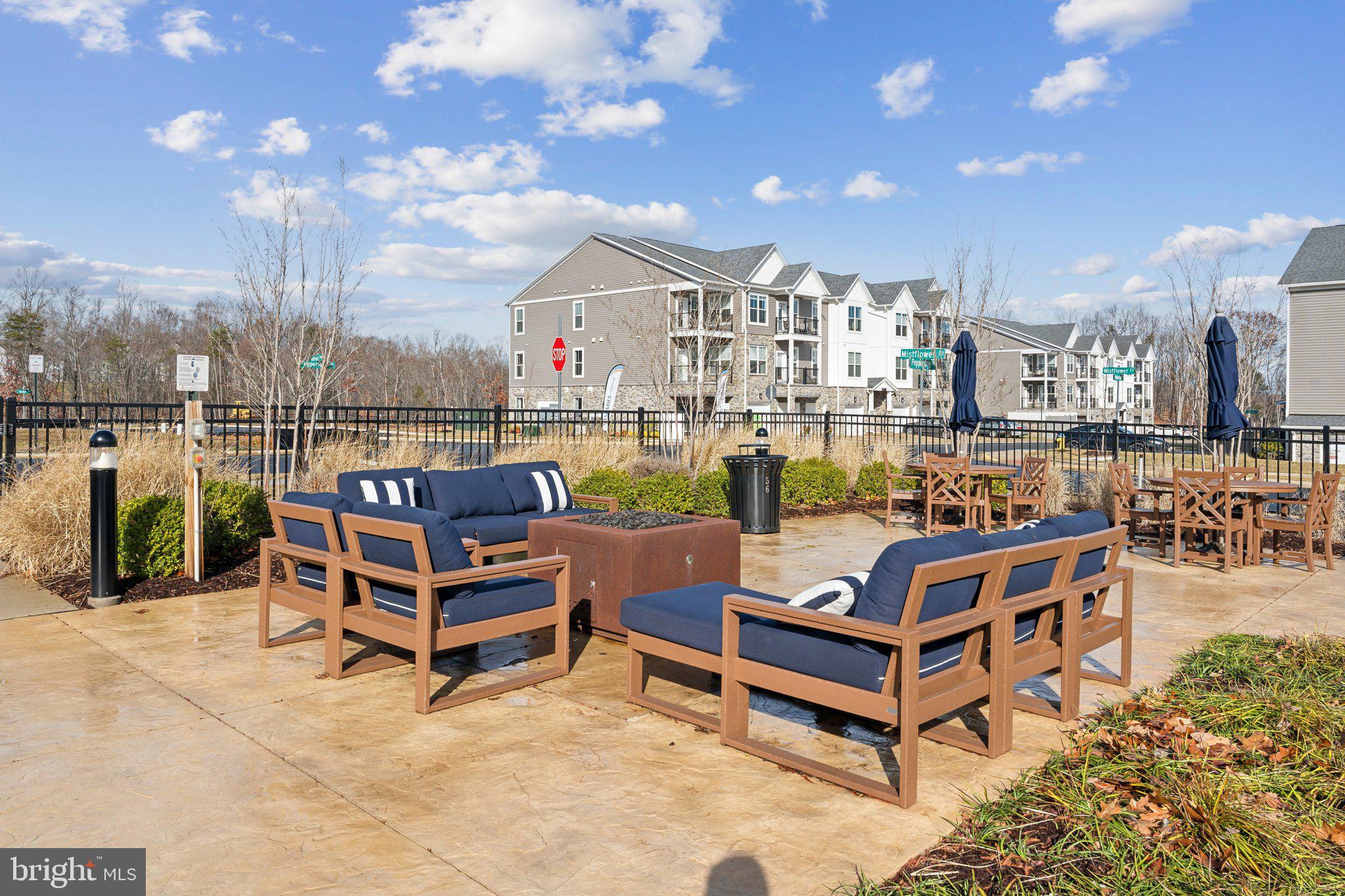 EMBREY MILL - Residential