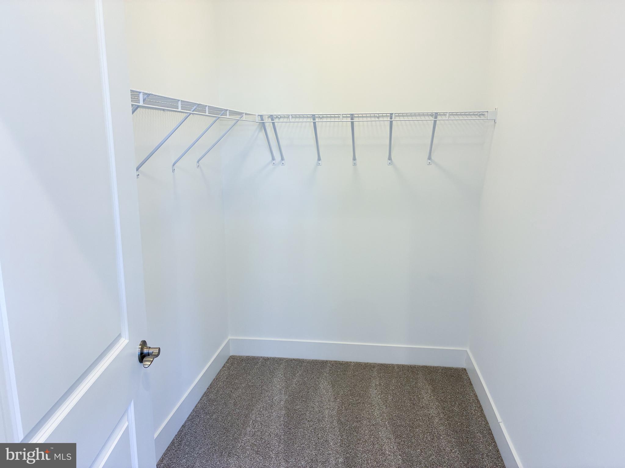 EMBREY MILL - Residential