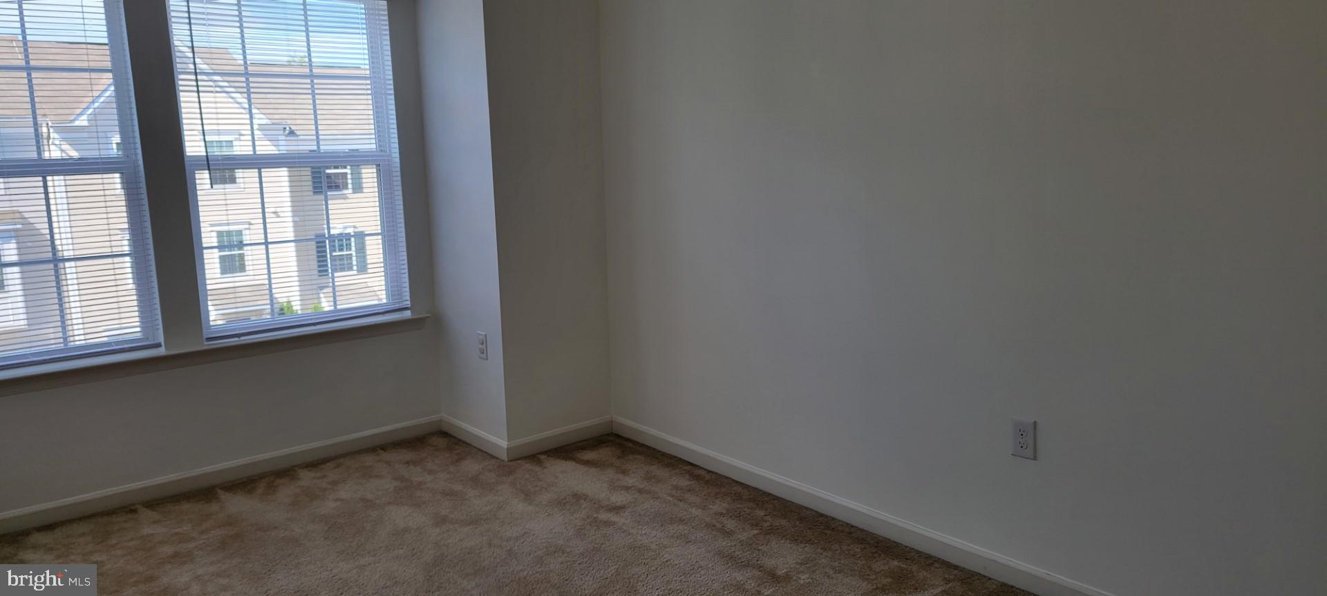 STONEBROOK VILLAGE - Residential Lease