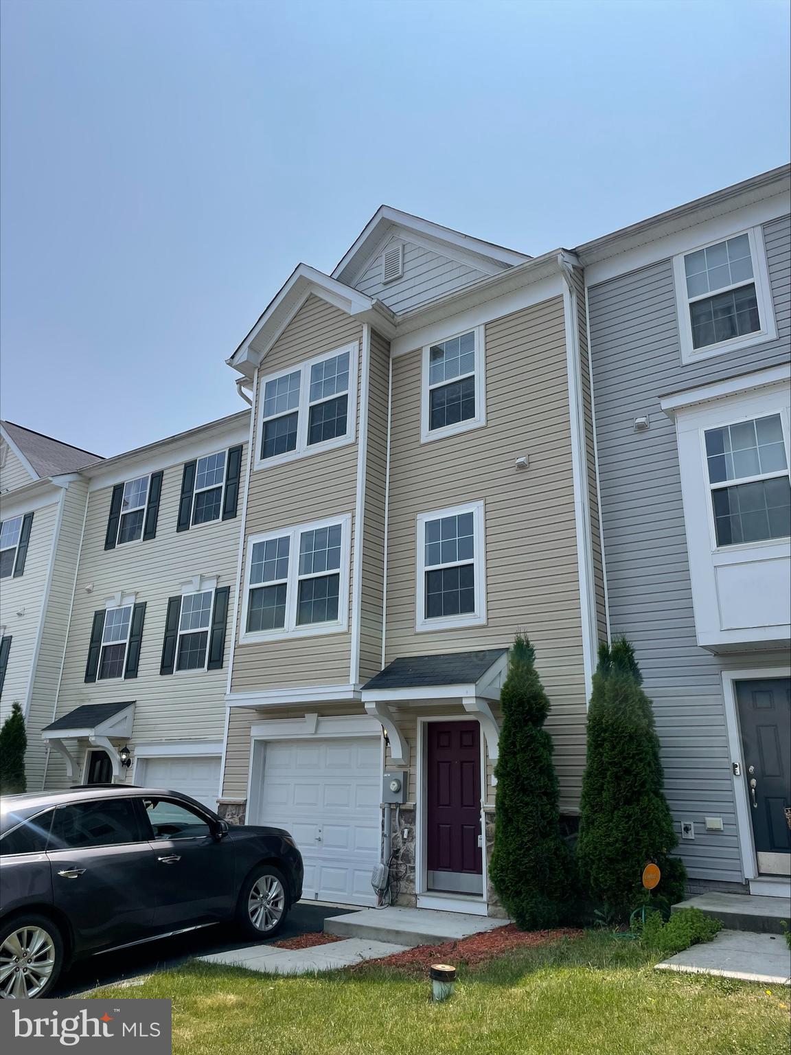 STONEBROOK VILLAGE - Residential Lease