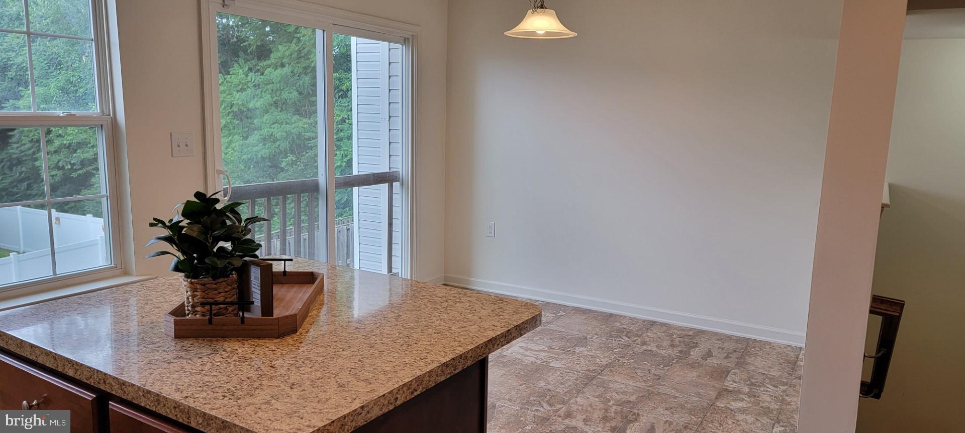 STONEBROOK VILLAGE - Residential Lease