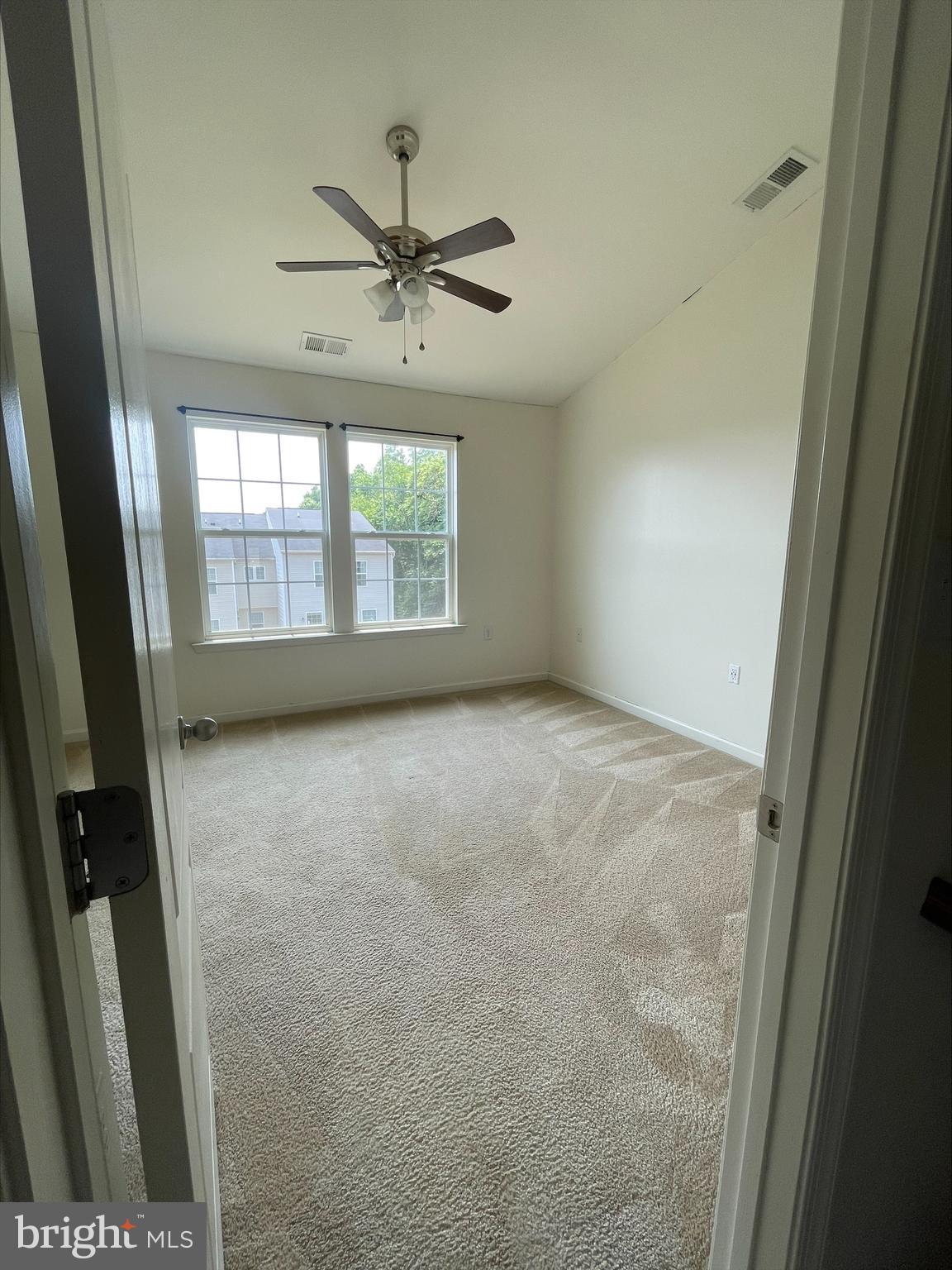 STONEBROOK VILLAGE - Residential Lease